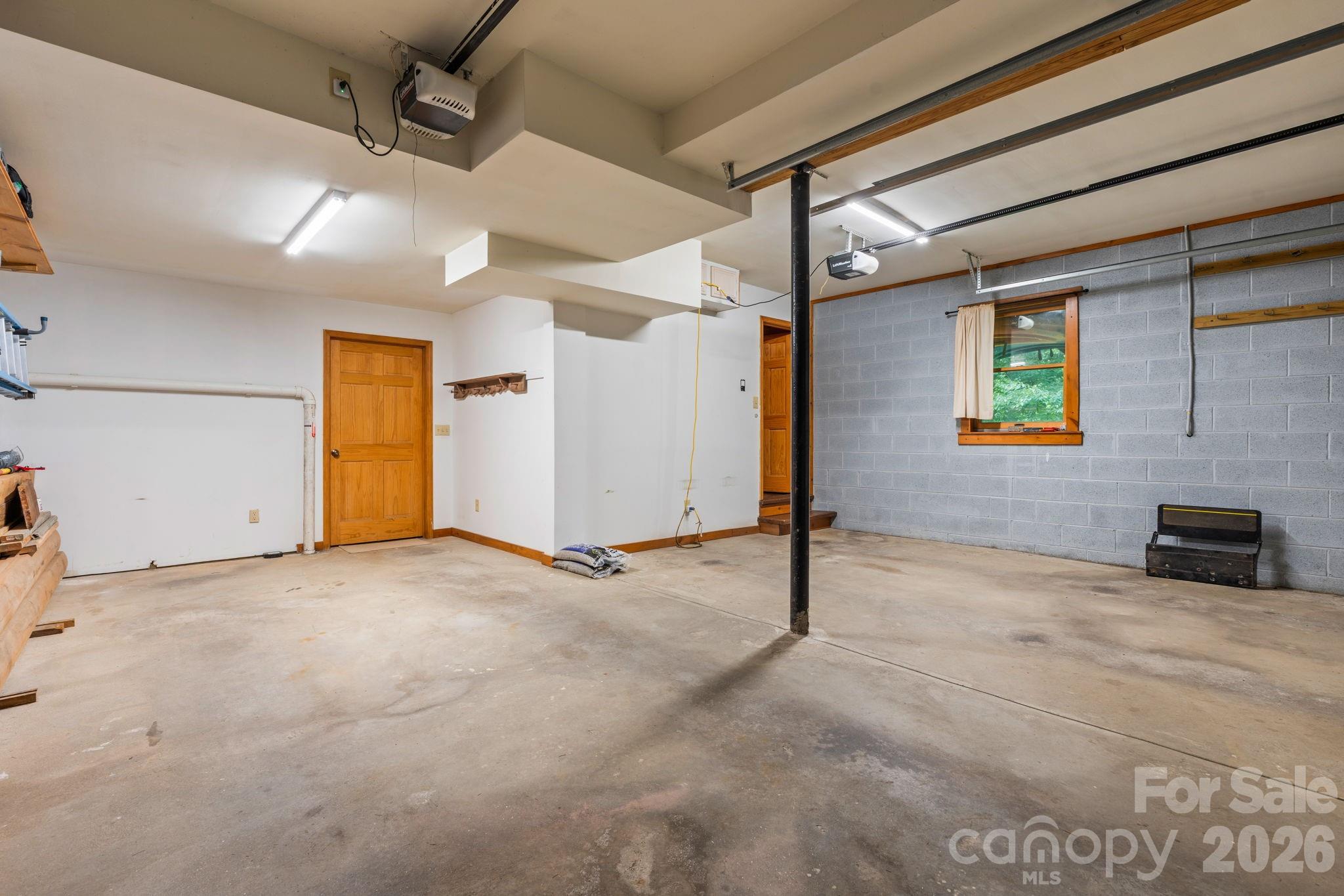 7803 Nc 183 None — Newland