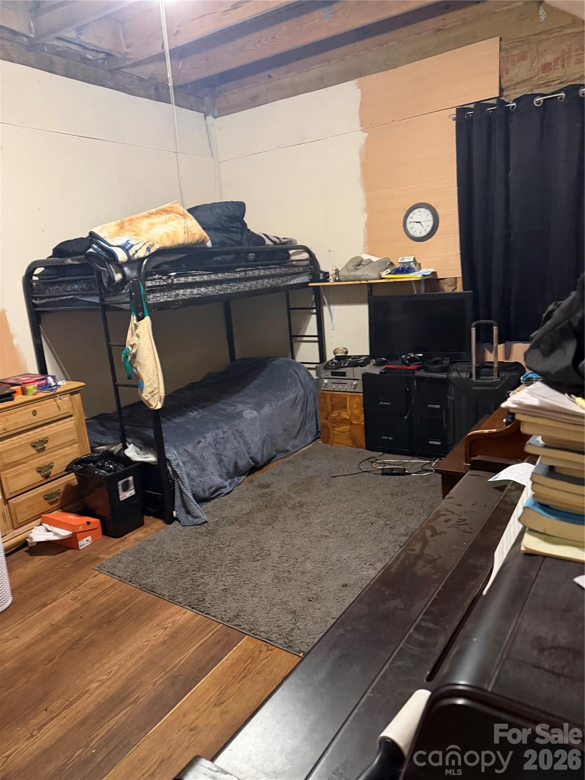 1526 Pine Mountain Road — Creston