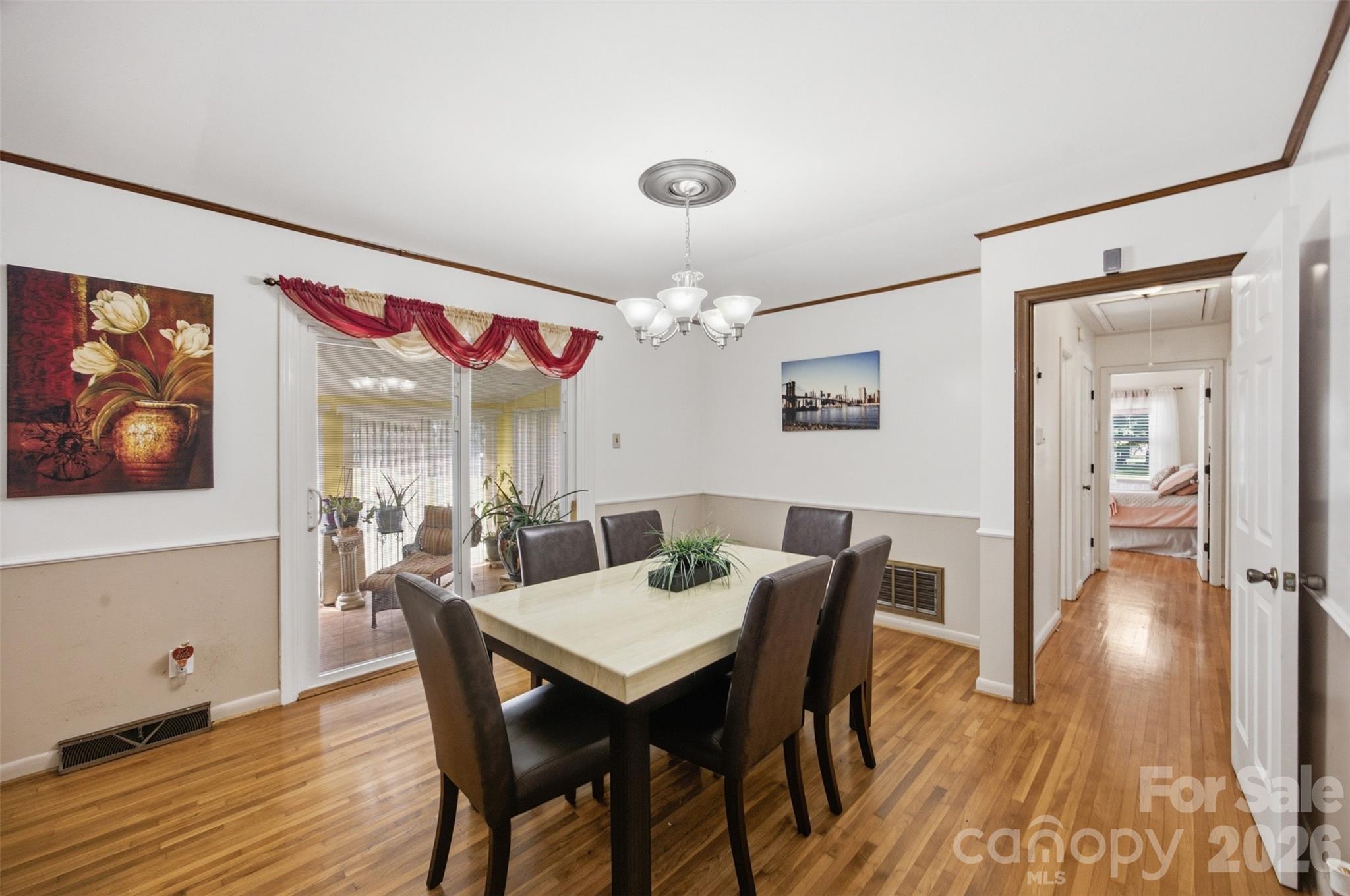 5218 Dolphin Lane — Charlotte