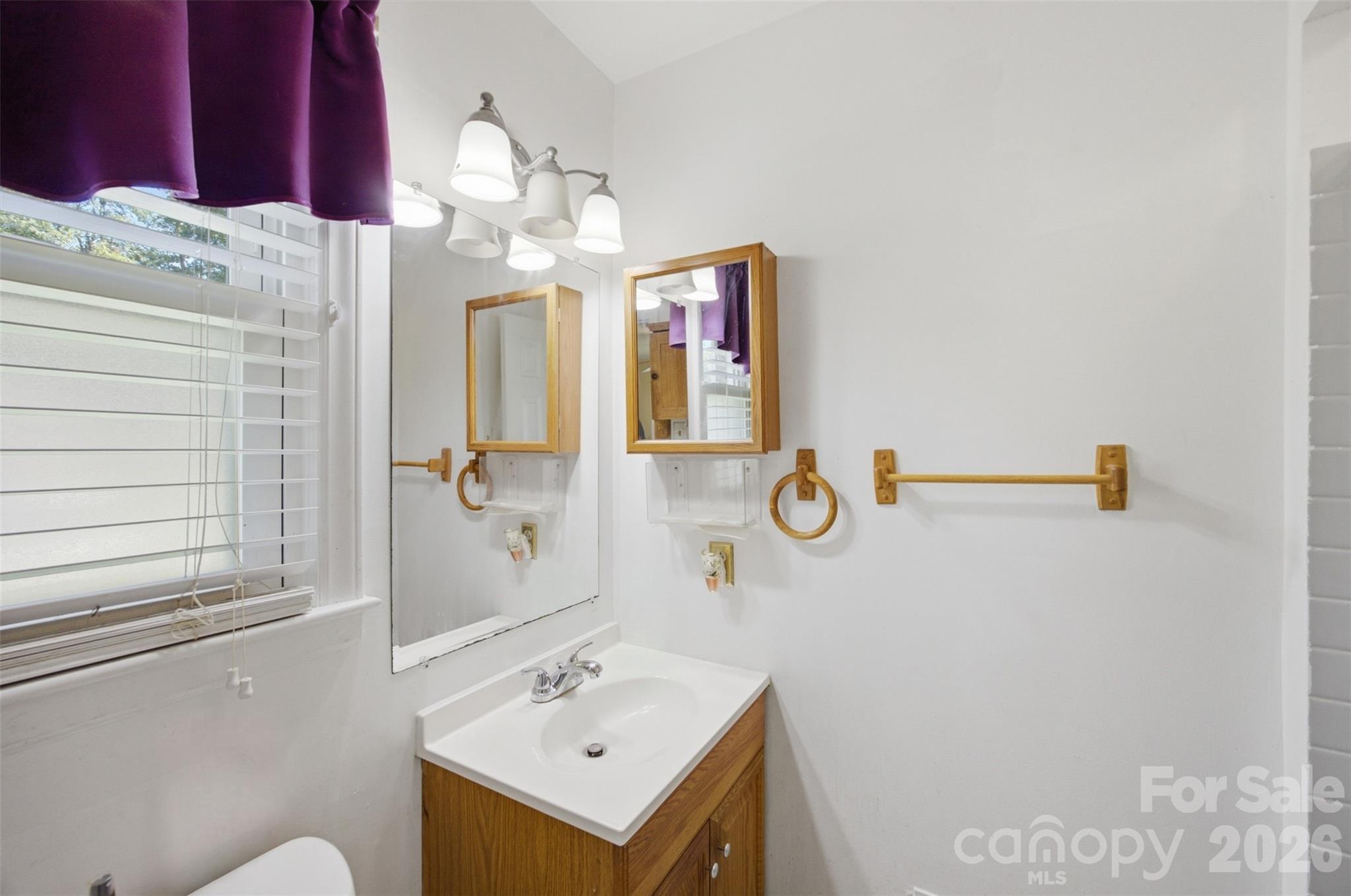 5218 Dolphin Lane — Charlotte