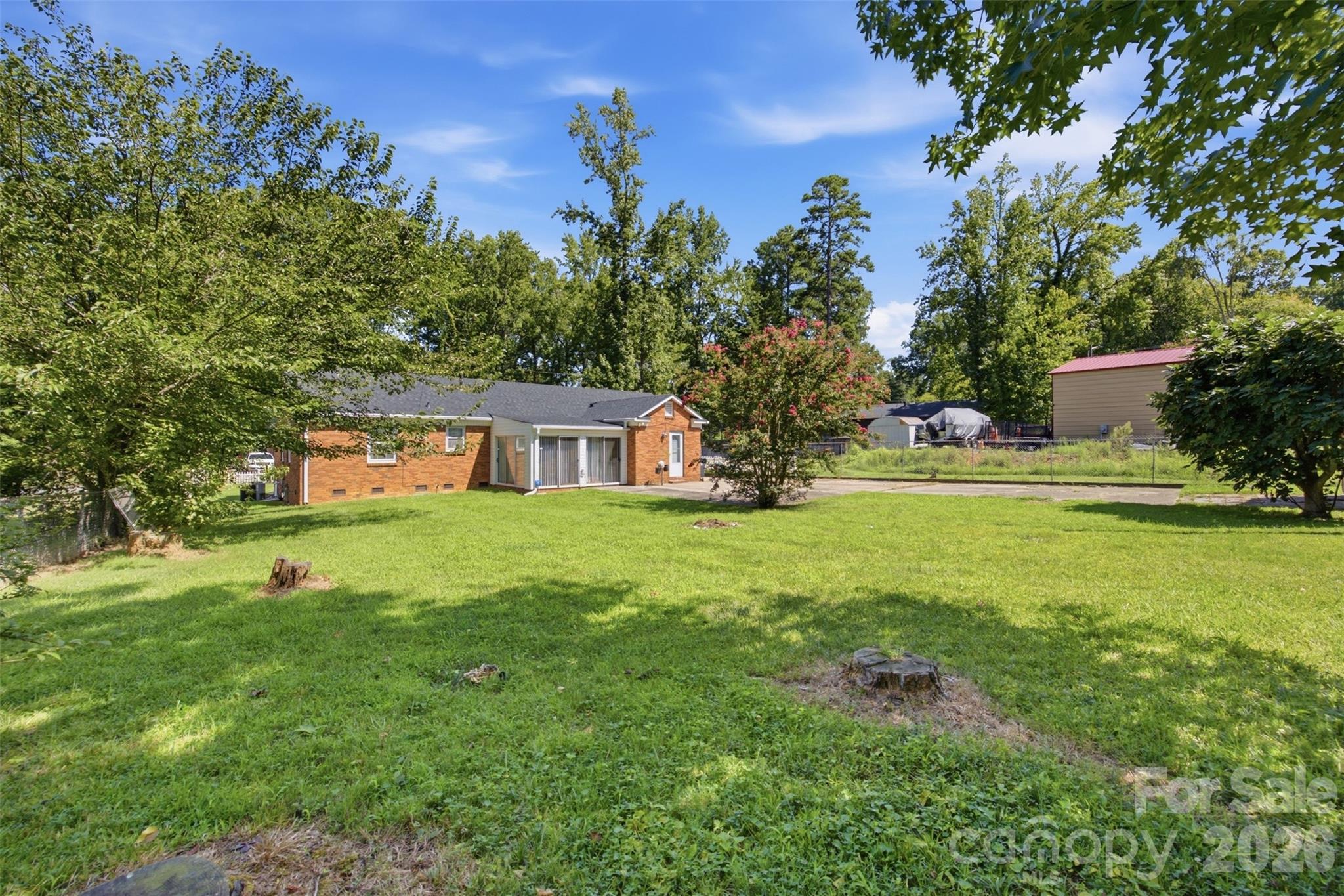 5218 Dolphin Lane — Charlotte