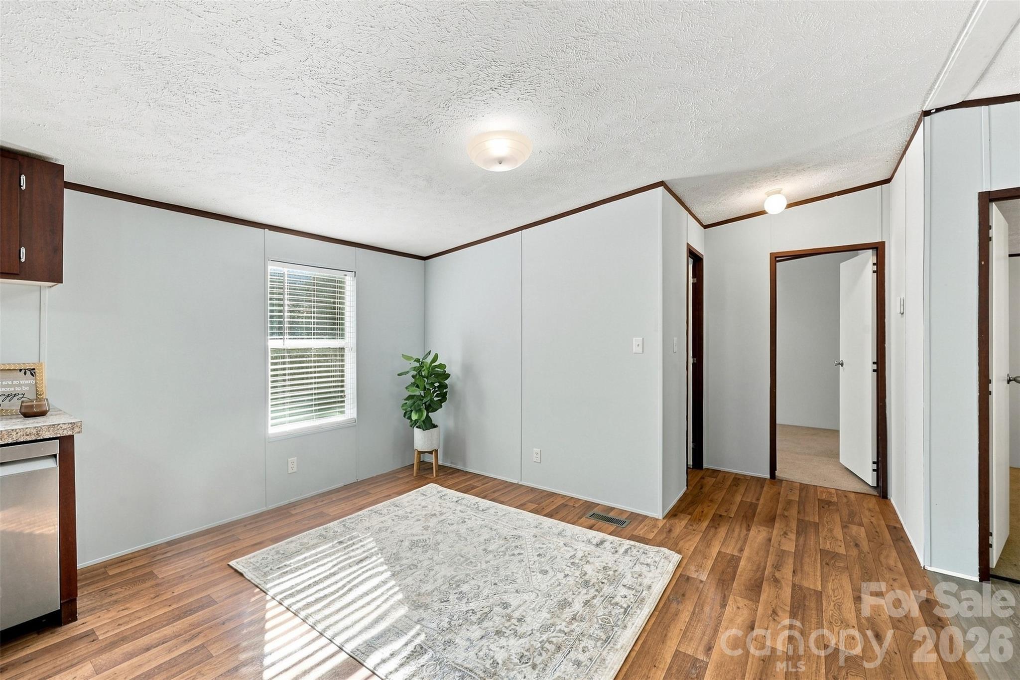 4782 29th Street Drive NE — Hickory