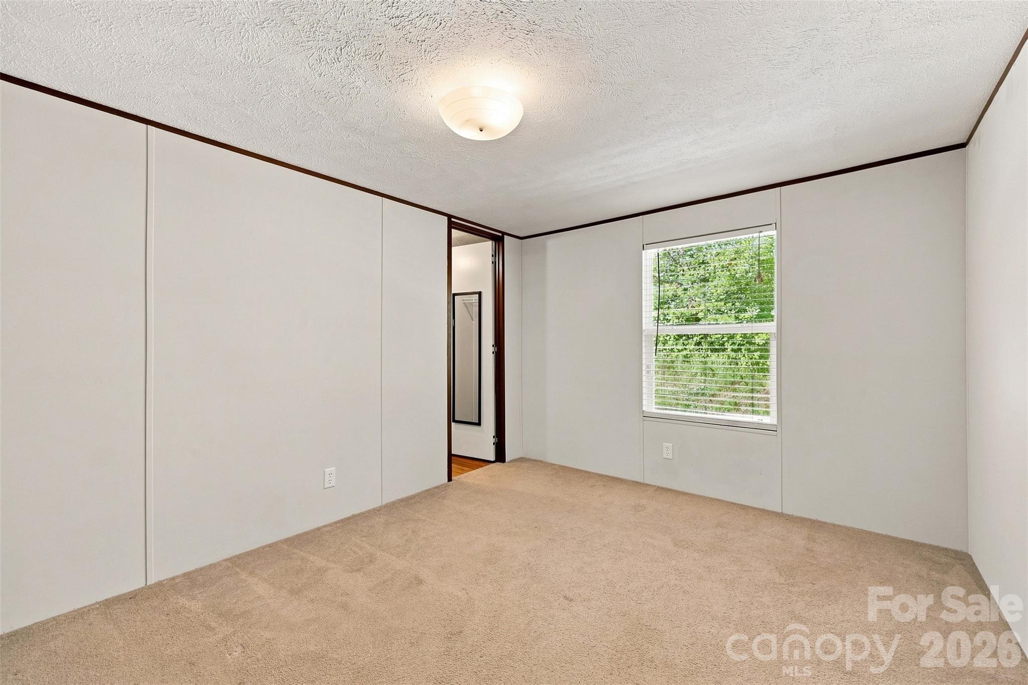 4782 29th Street Drive NE — Hickory