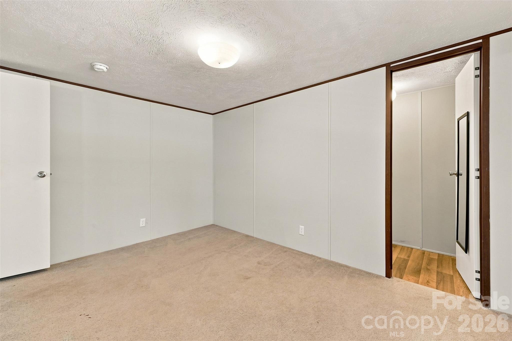 4782 29th Street Drive NE — Hickory