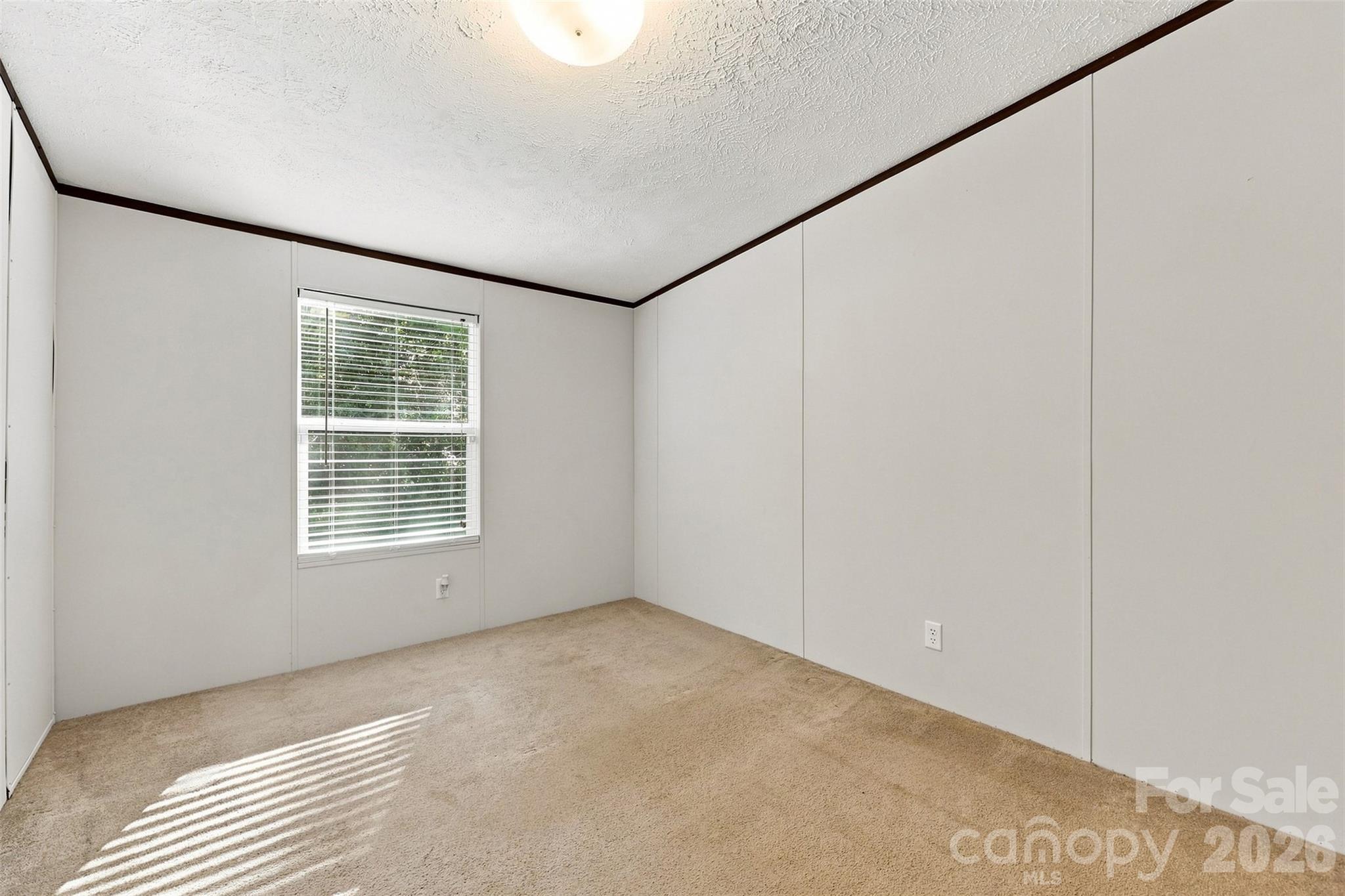 4782 29th Street Drive NE — Hickory