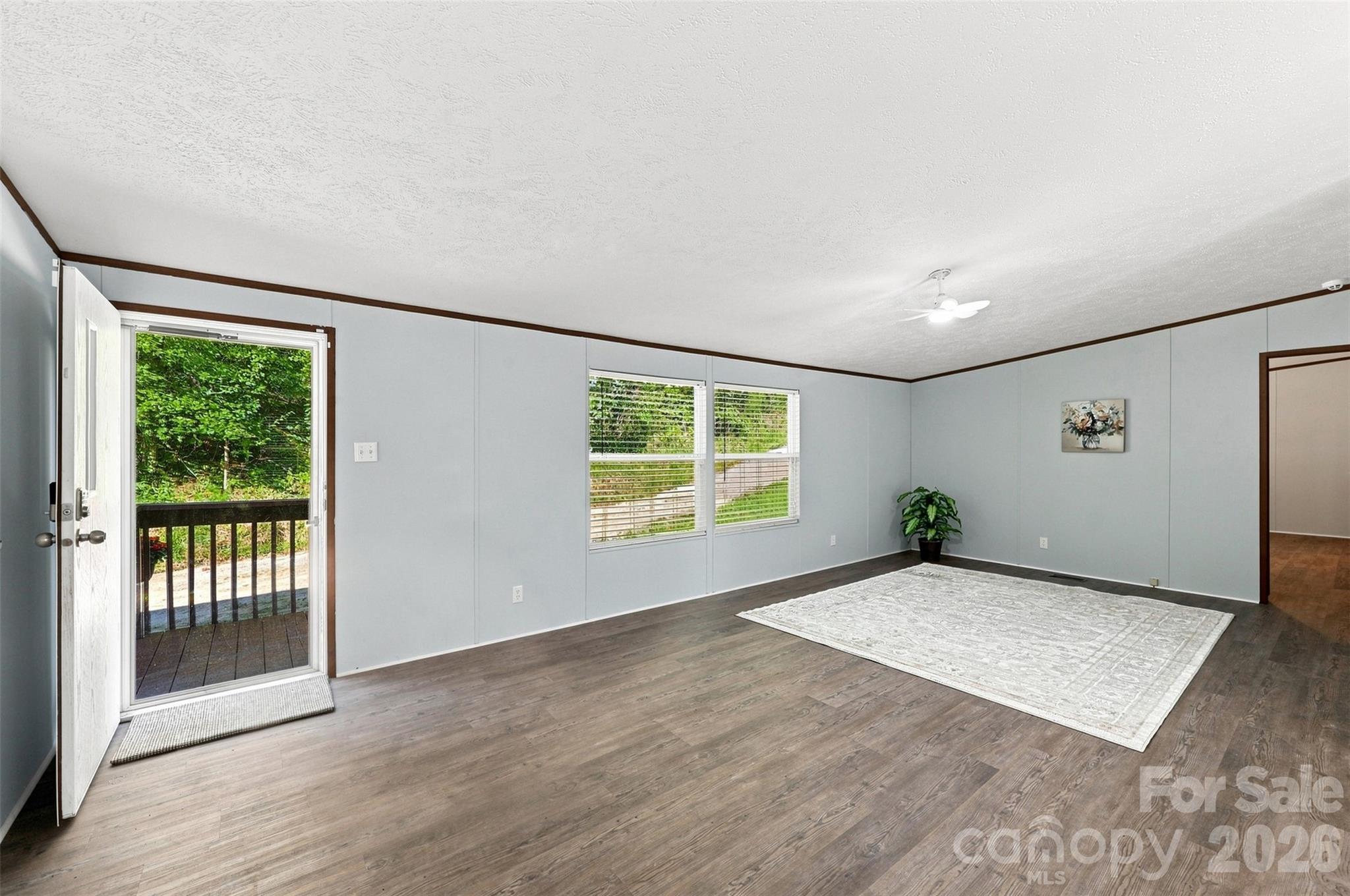 4782 29th Street Drive NE — Hickory