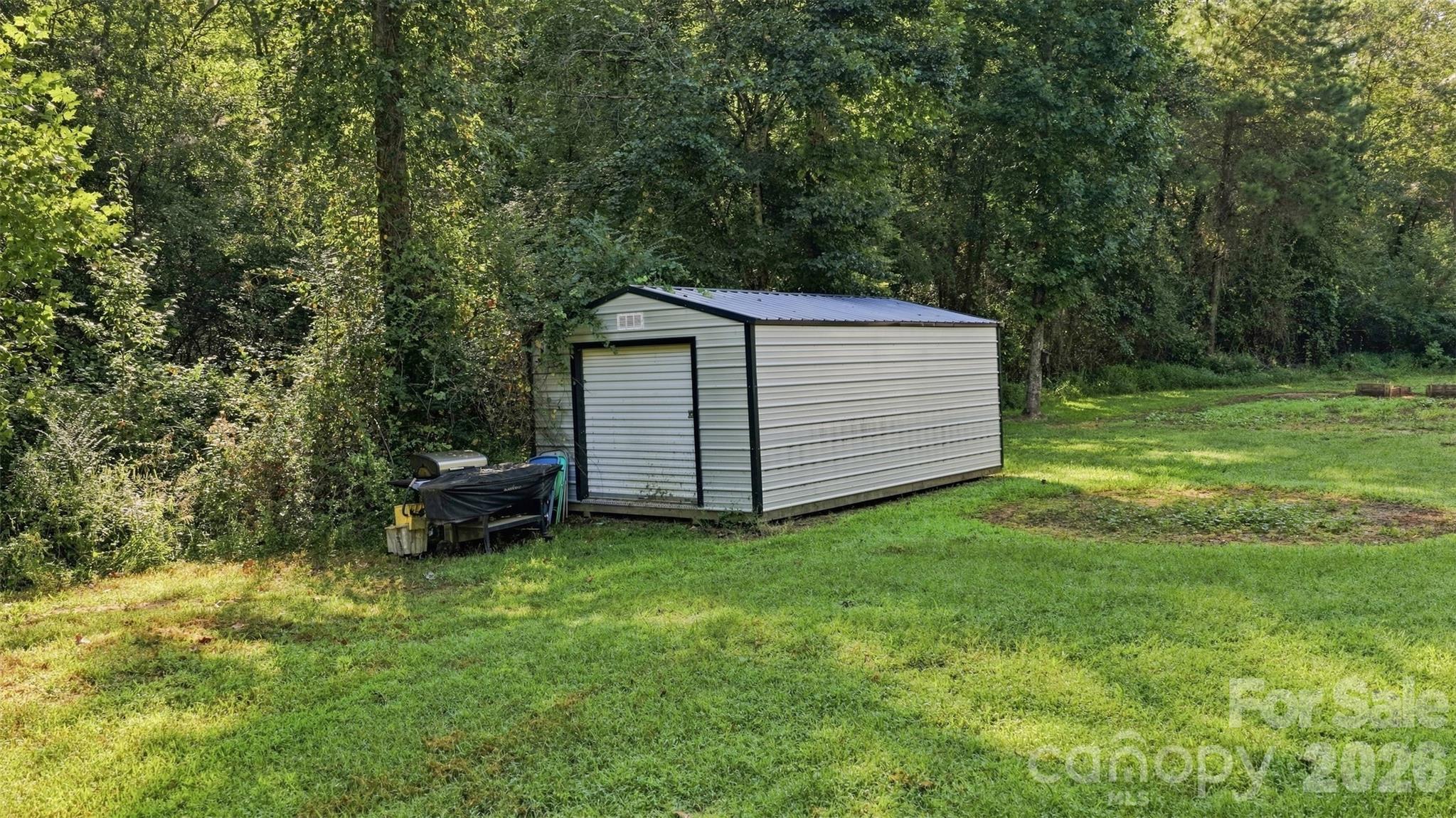4782 29th Street Drive NE — Hickory