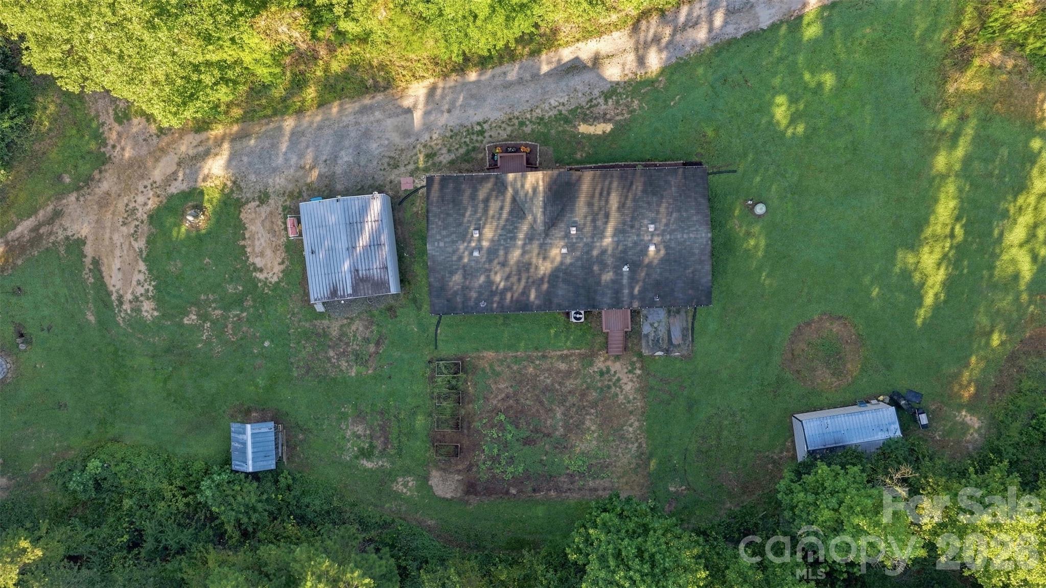 4782 29th Street Drive NE — Hickory