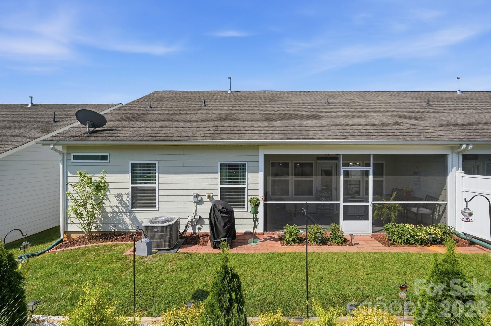 40120 Crooked Stick Drive — Lancaster