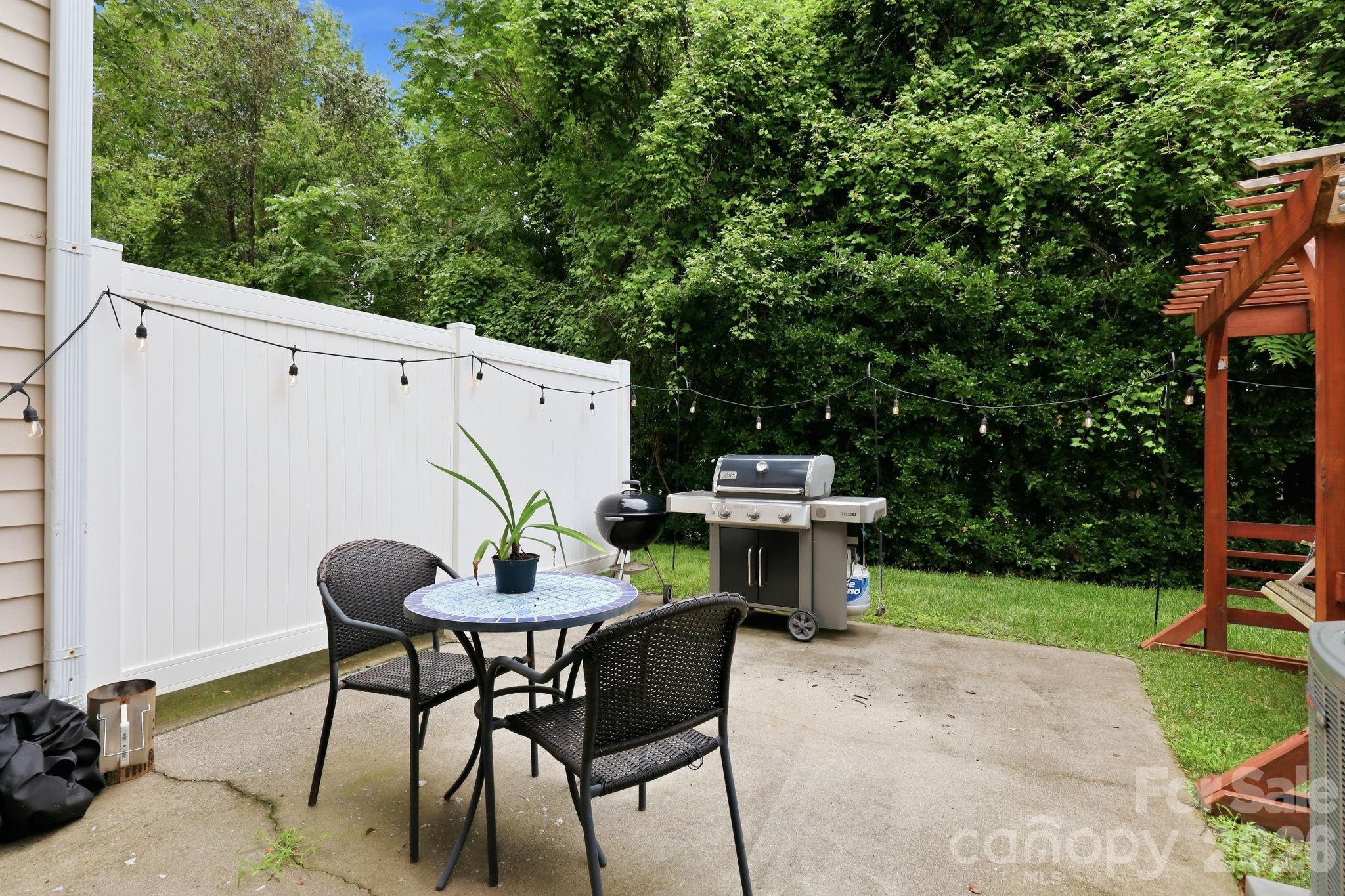 1169 Academic Drive — Winston Salem