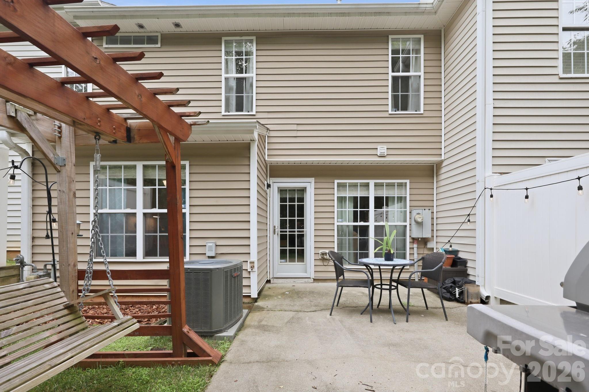 1169 Academic Drive — Winston Salem