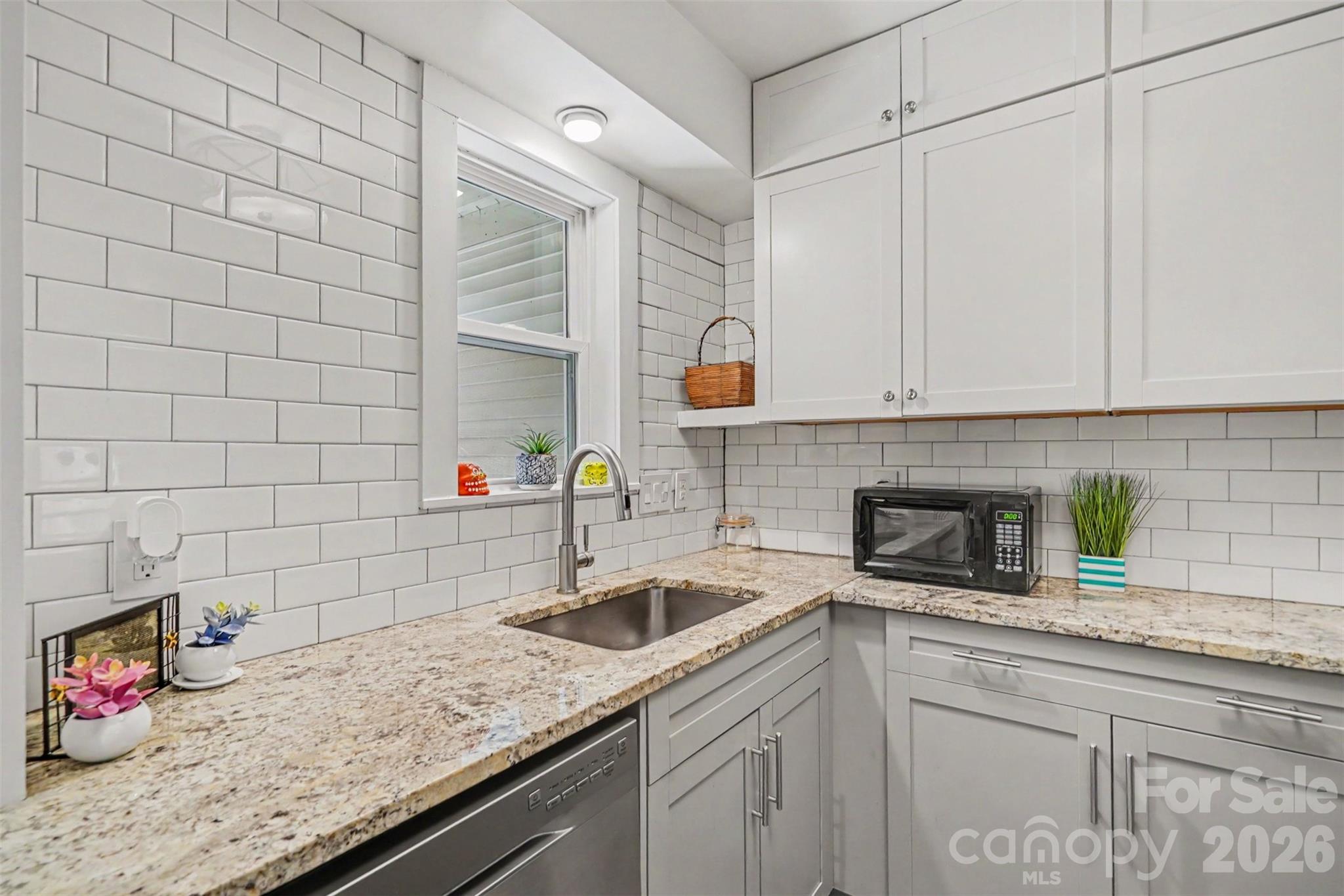 415 W 7th Street #Unit F — Charlotte