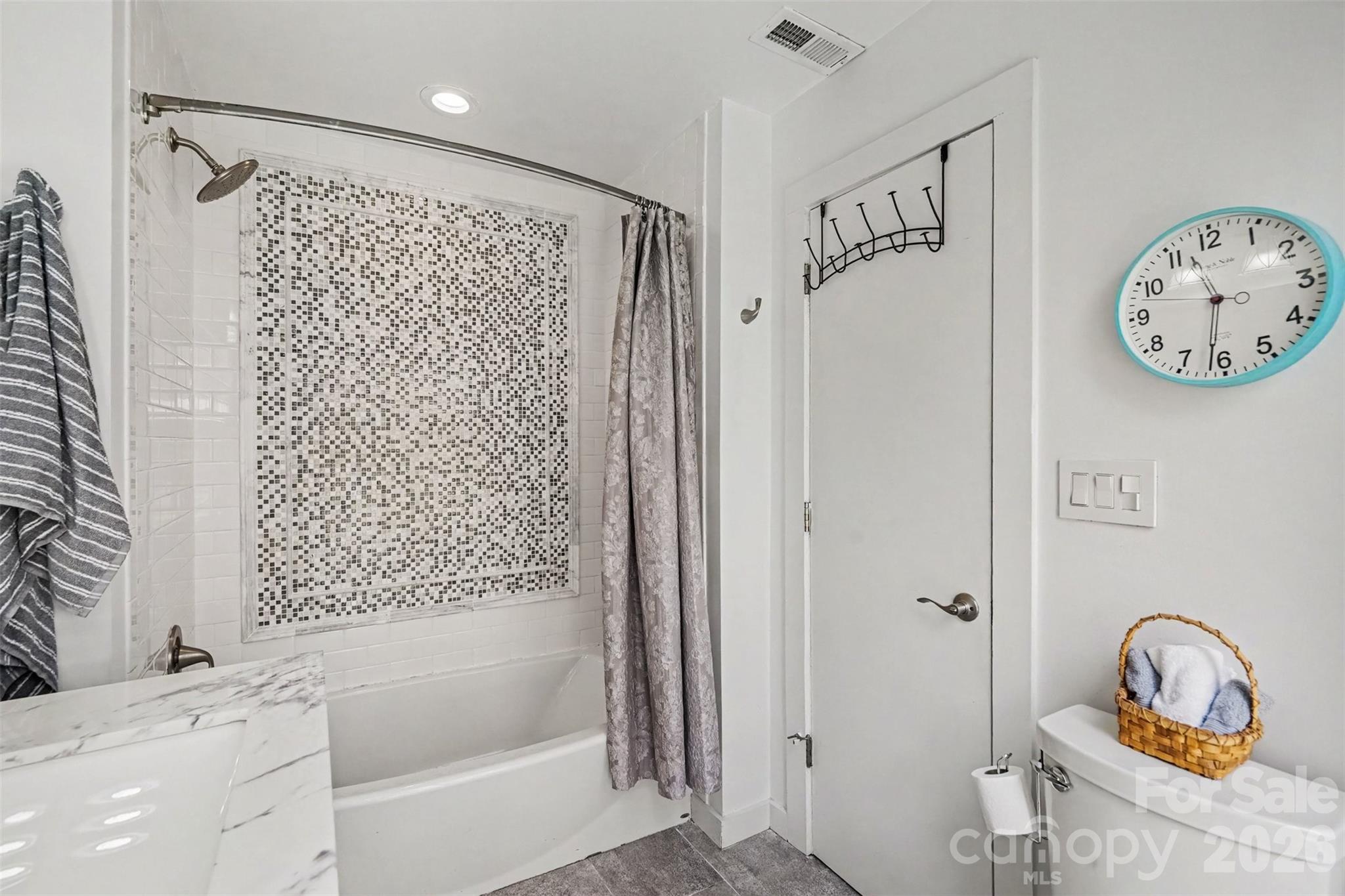 415 W 7th Street #Unit F — Charlotte