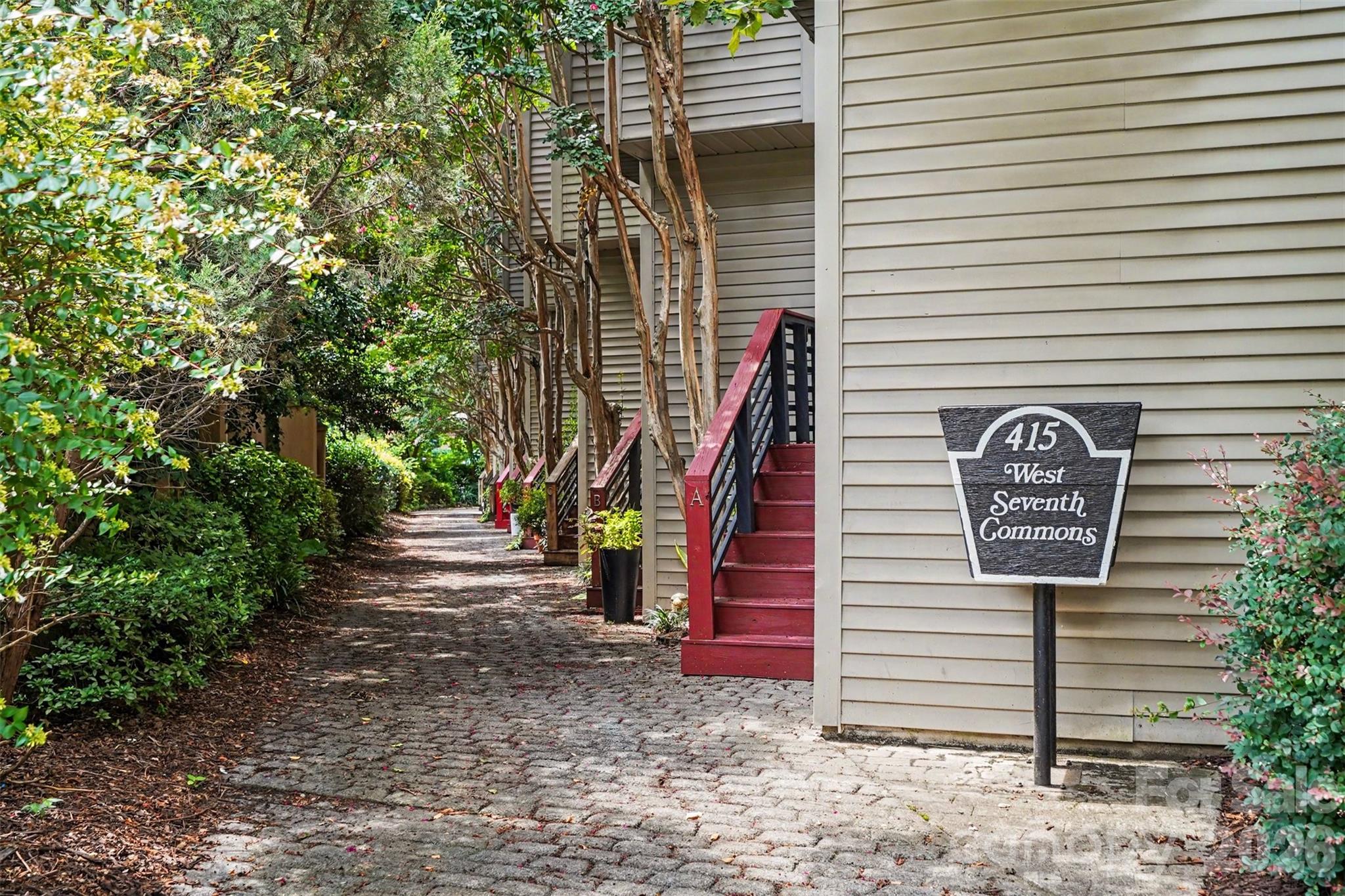 415 W 7th Street #Unit F — Charlotte