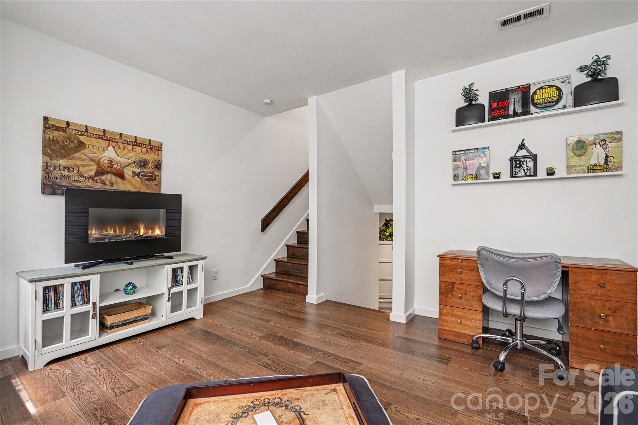415 W 7th Street #Unit F — Charlotte