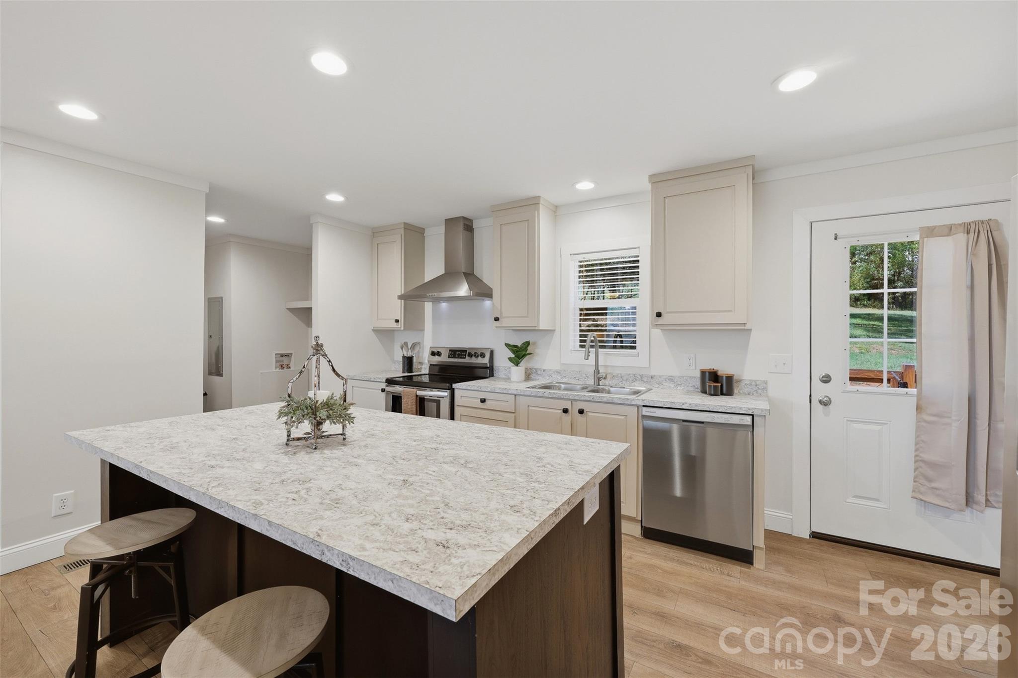 591 Moore Lane — Taylorsville