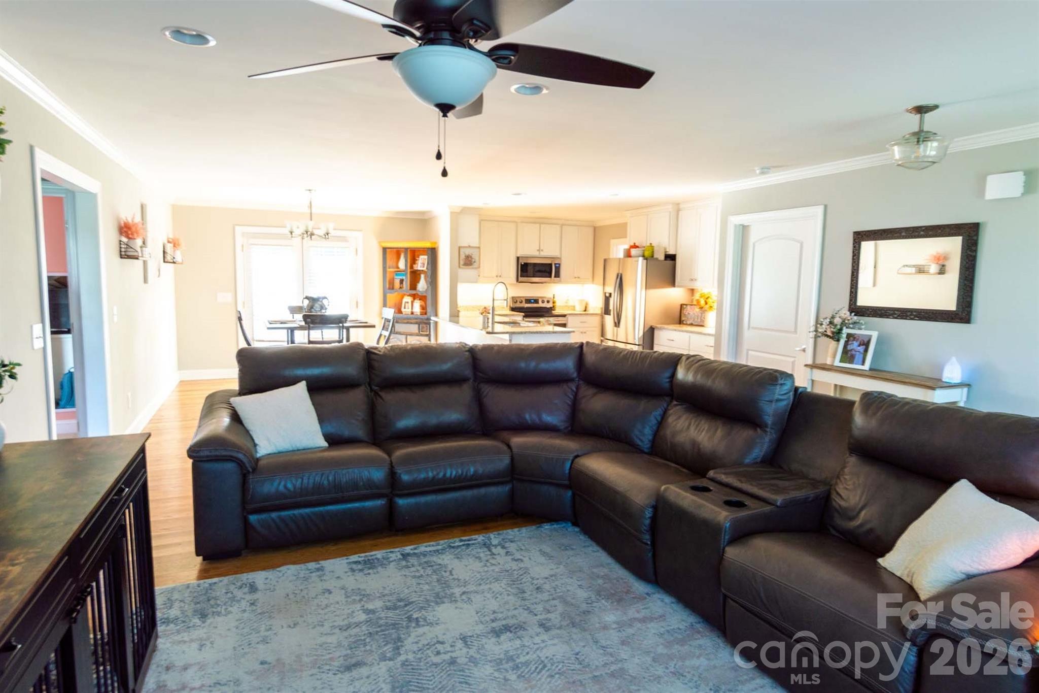 2422 23rd Street Drive NE — Hickory