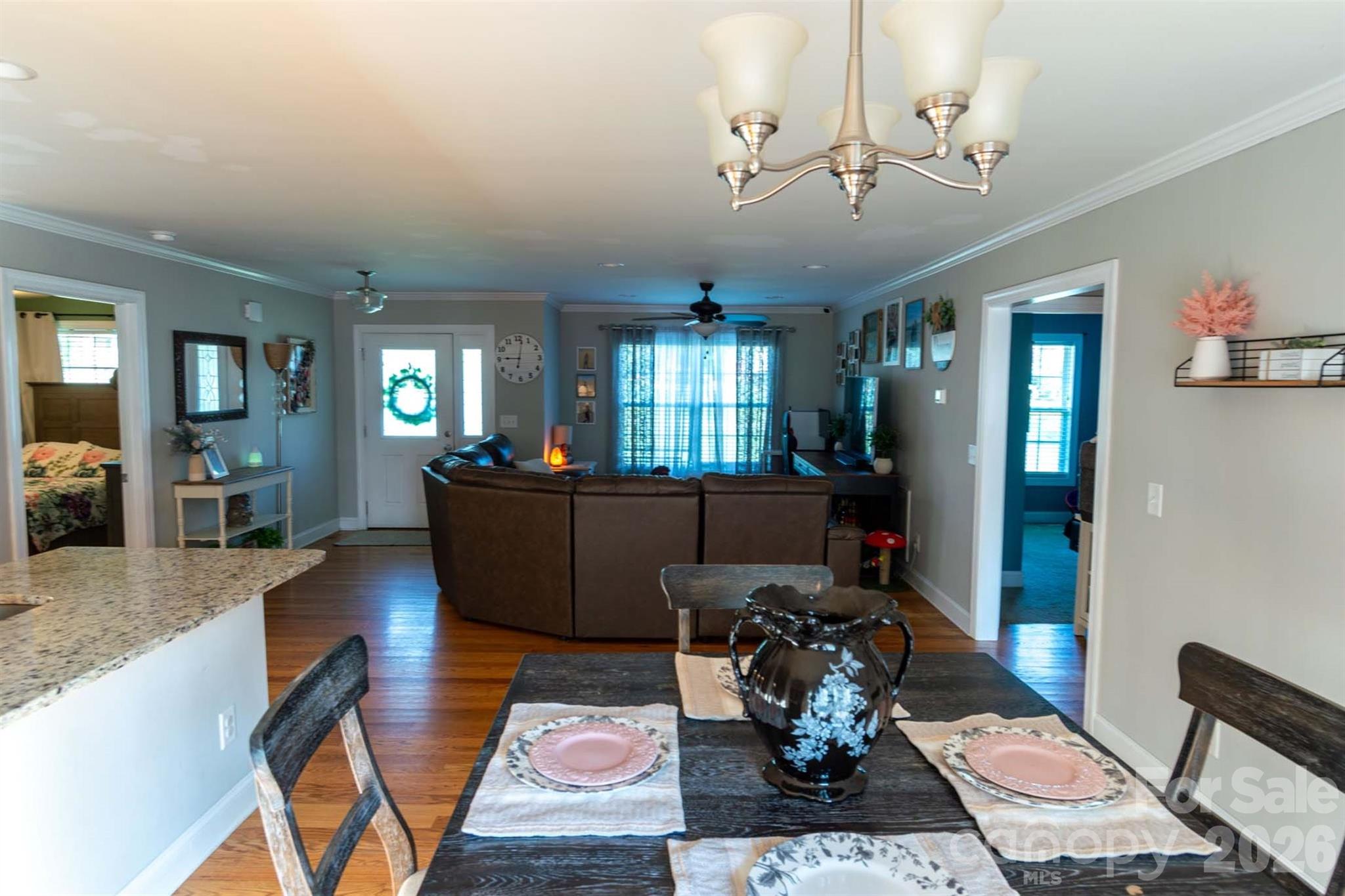 2422 23rd Street Drive NE — Hickory