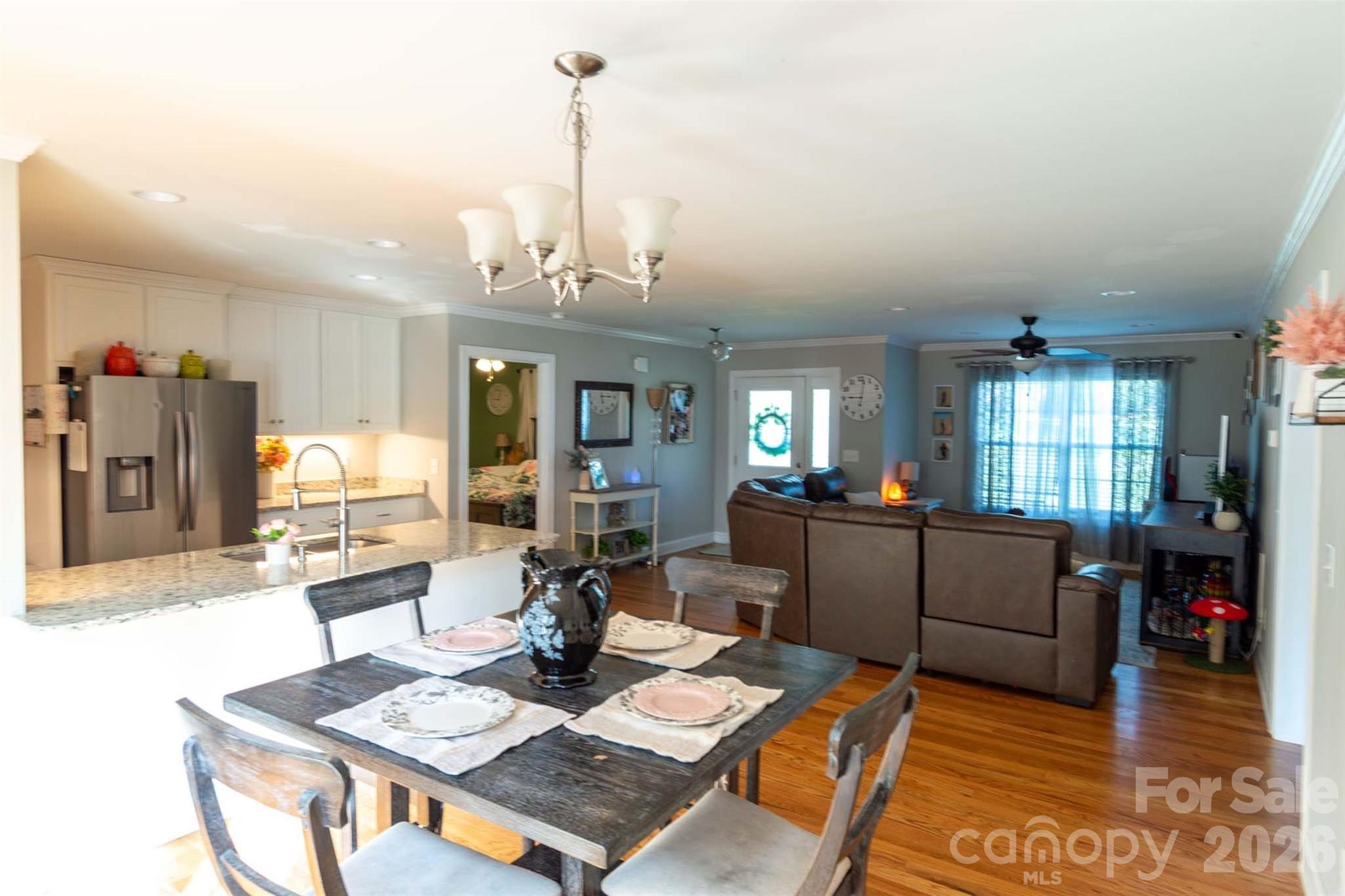 2422 23rd Street Drive NE — Hickory