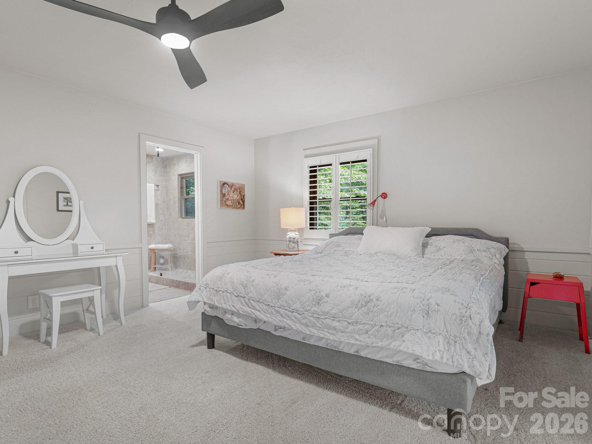 12 E Park Drive — Tryon