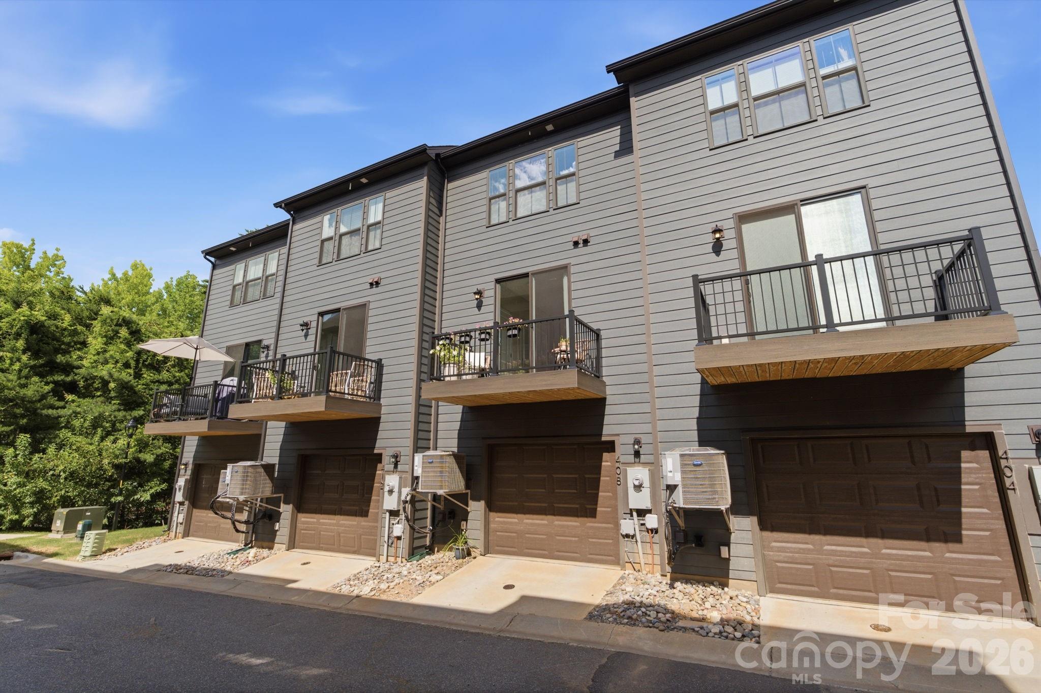 408 Tristram Lane — Charlotte