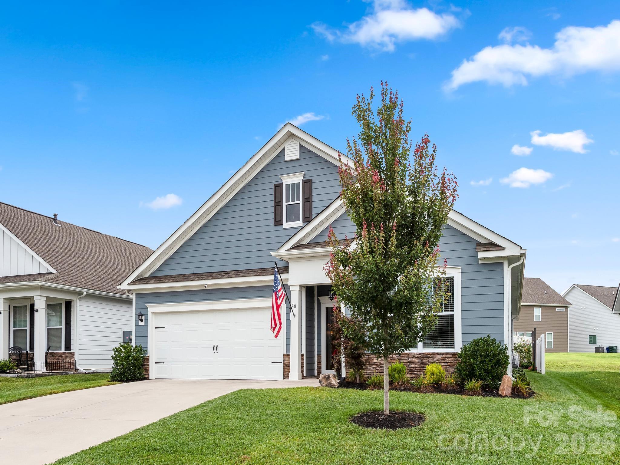 78 Fox Cove Road — Hendersonville