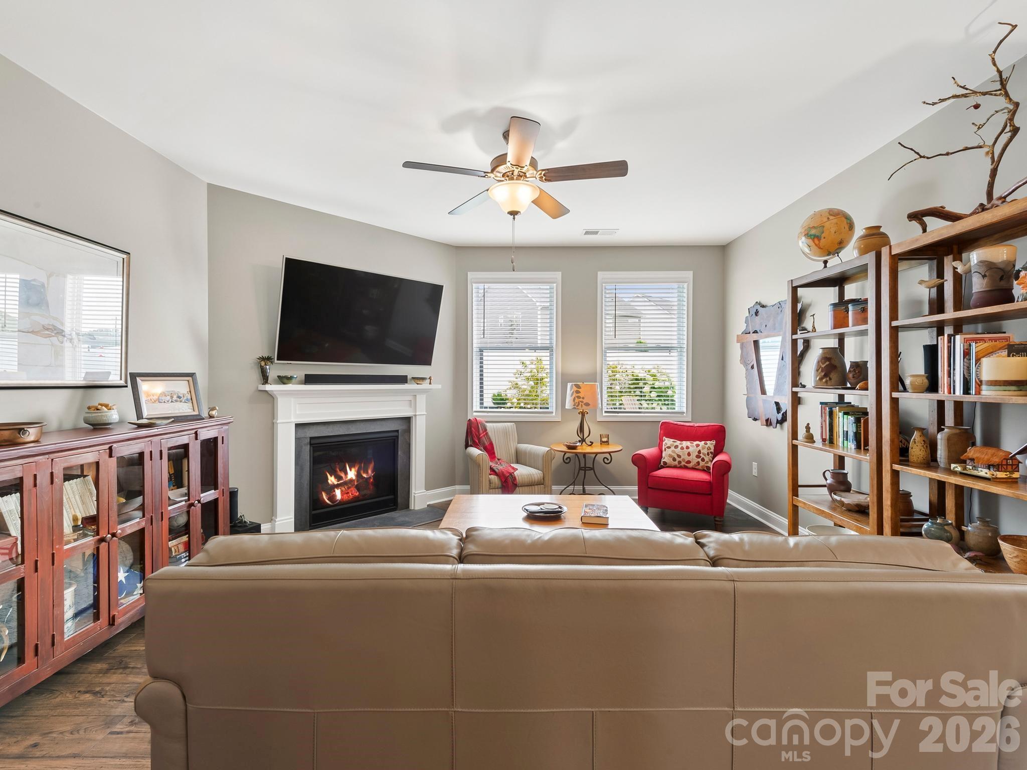 78 Fox Cove Road — Hendersonville