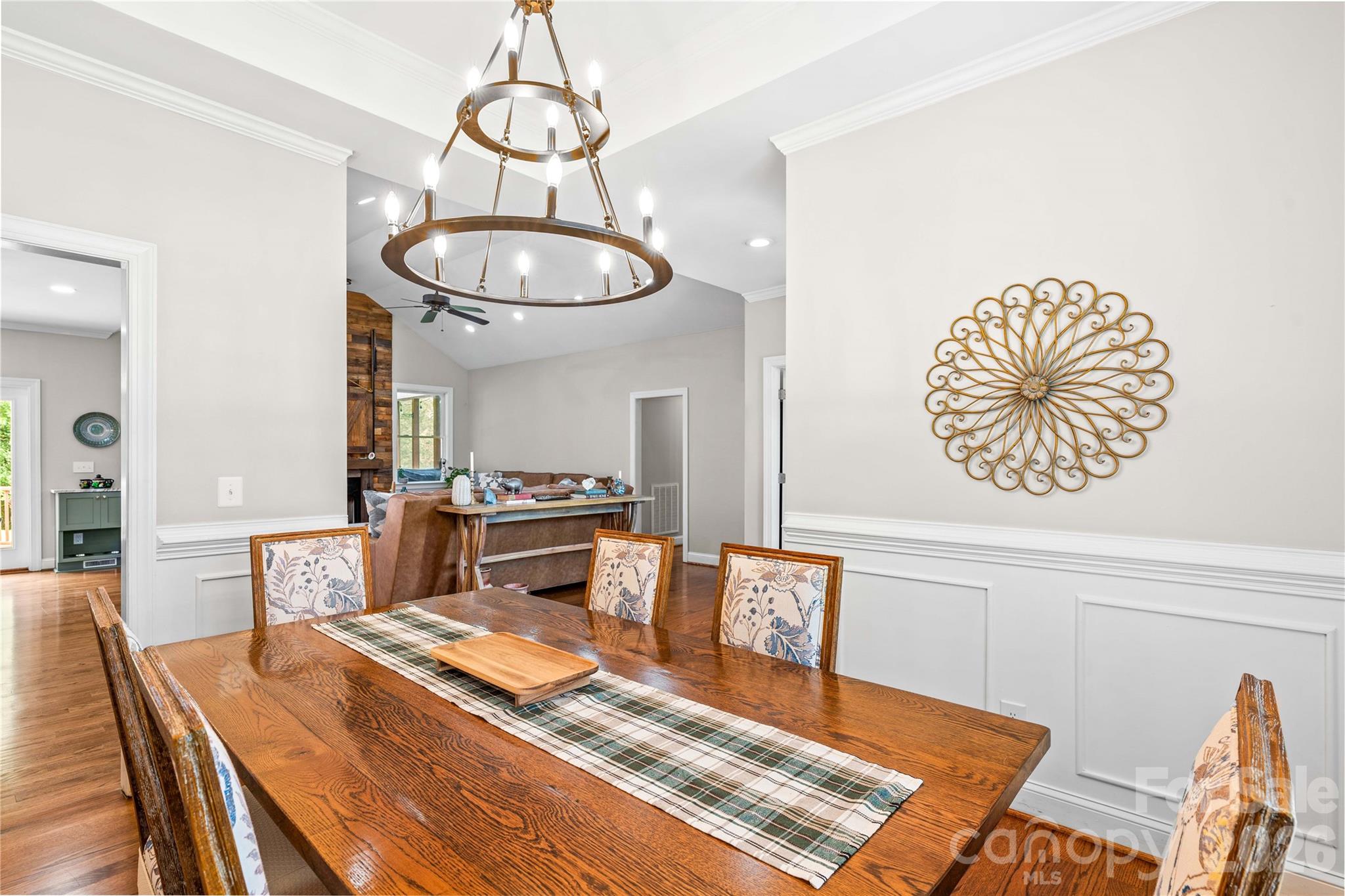 209 Seven Springs Loop — Statesville
