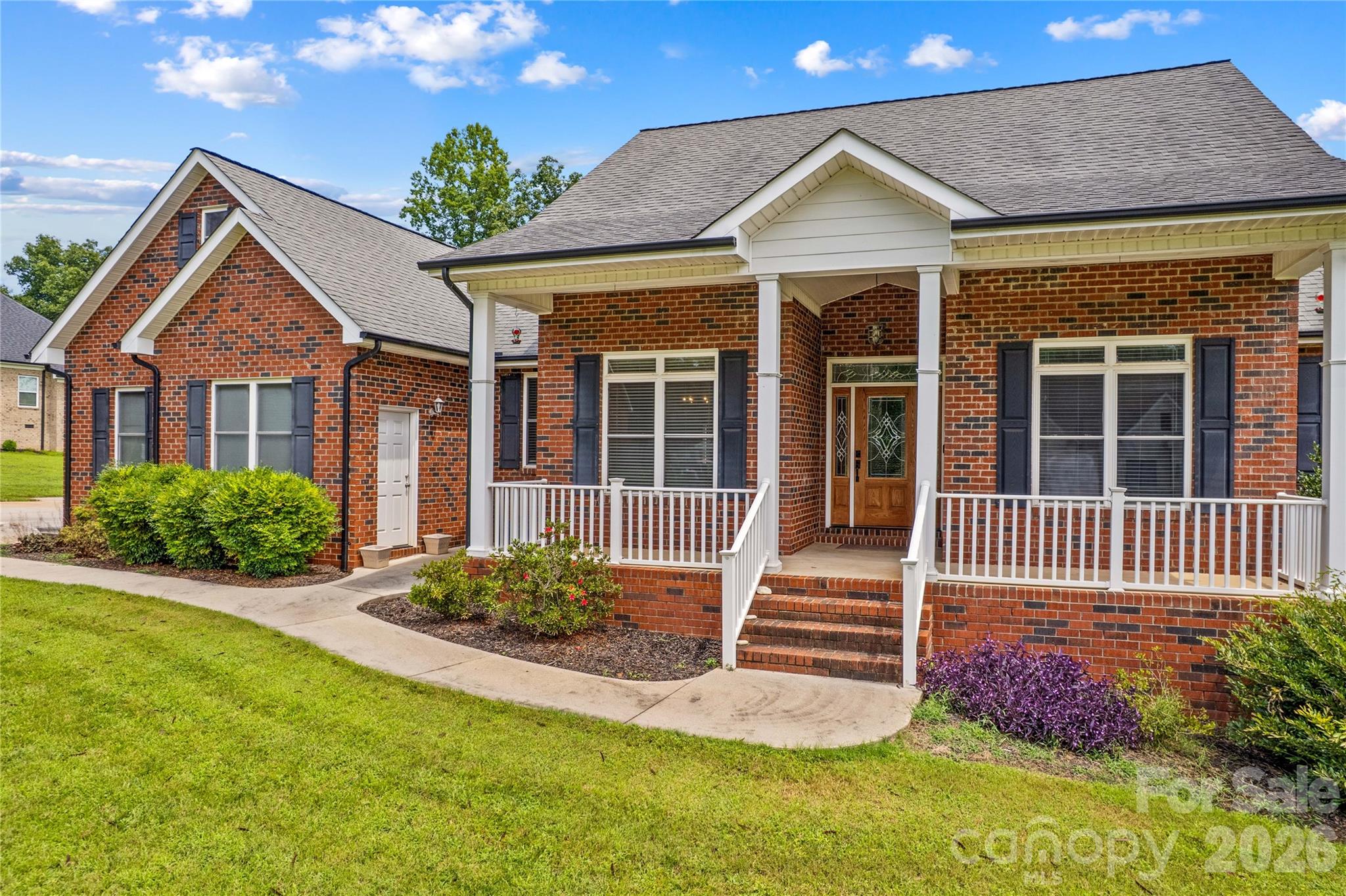 209 Seven Springs Loop — Statesville