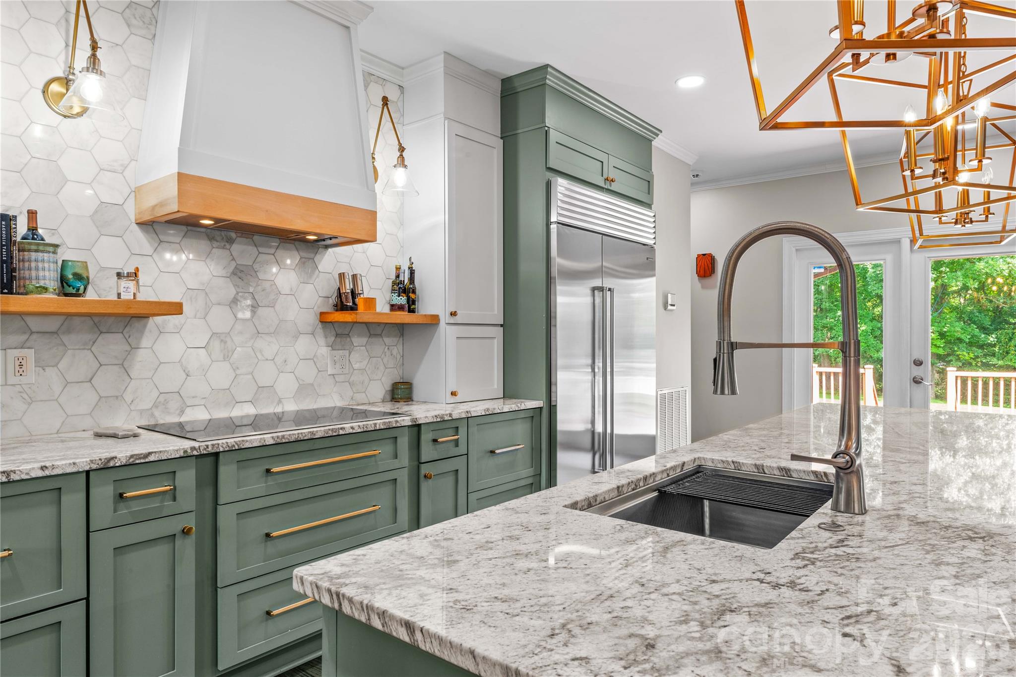209 Seven Springs Loop — Statesville