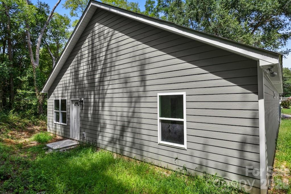 503 E Dunlap Street — Lancaster