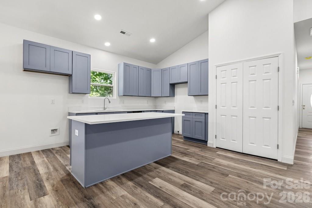503 E Dunlap Street — Lancaster