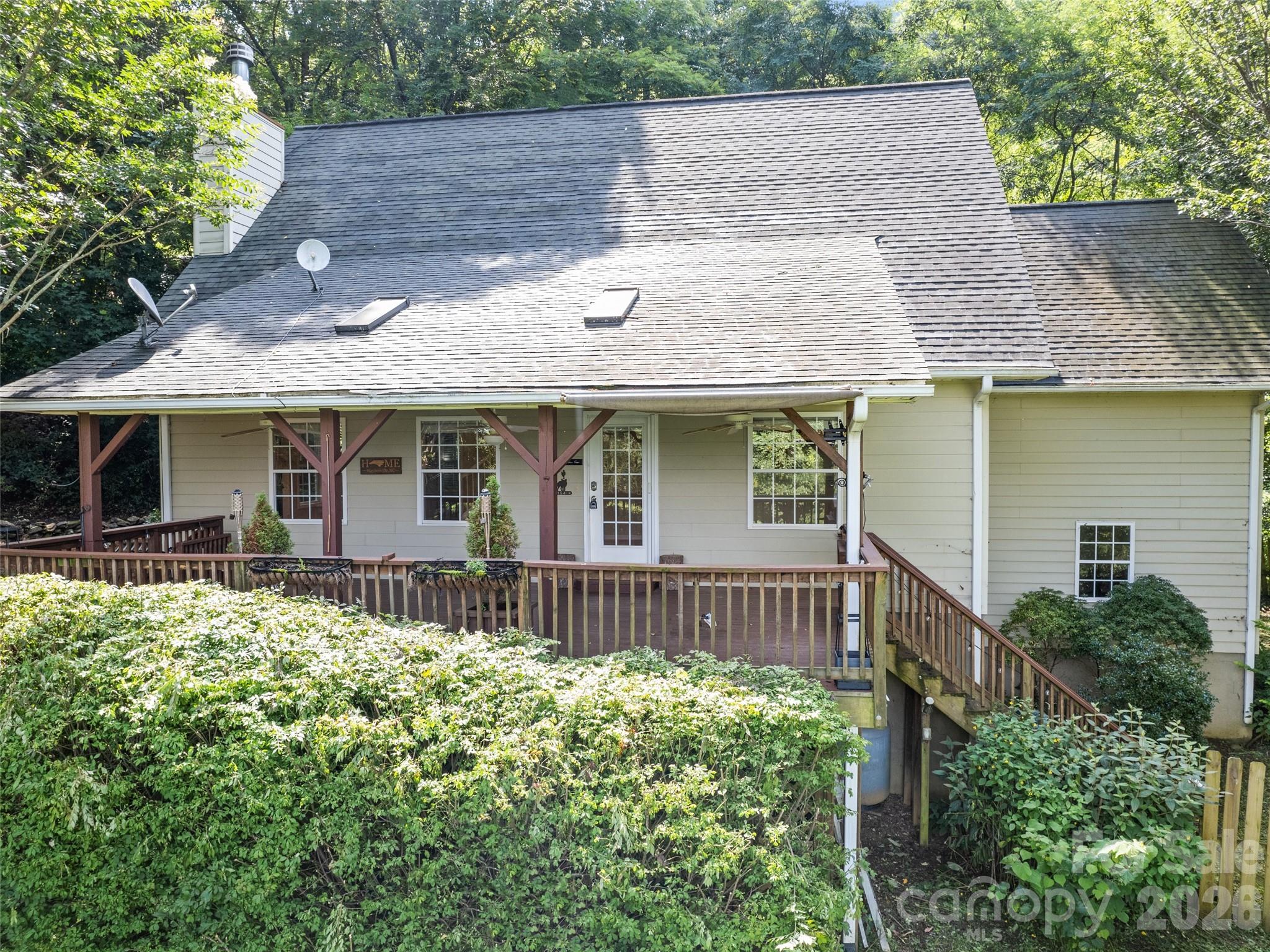 154 Presidential Drive — Waynesville