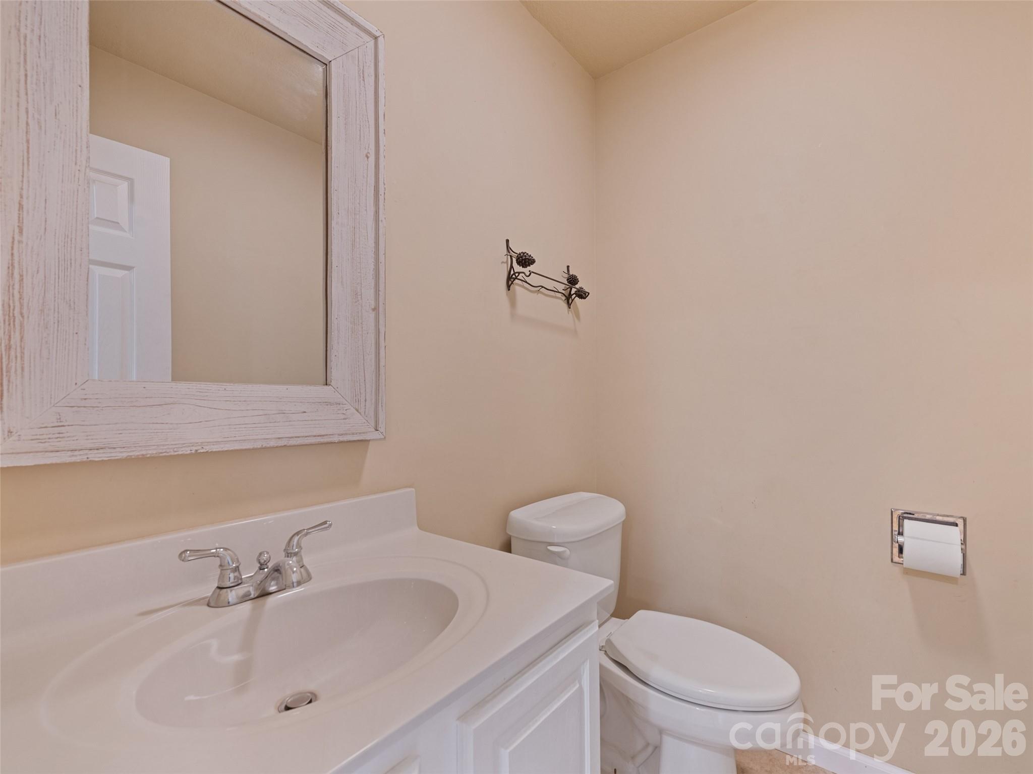 154 Presidential Drive — Waynesville