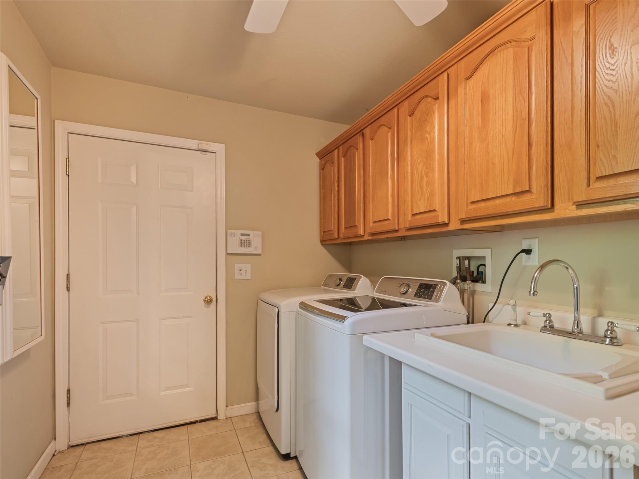 154 Presidential Drive — Waynesville