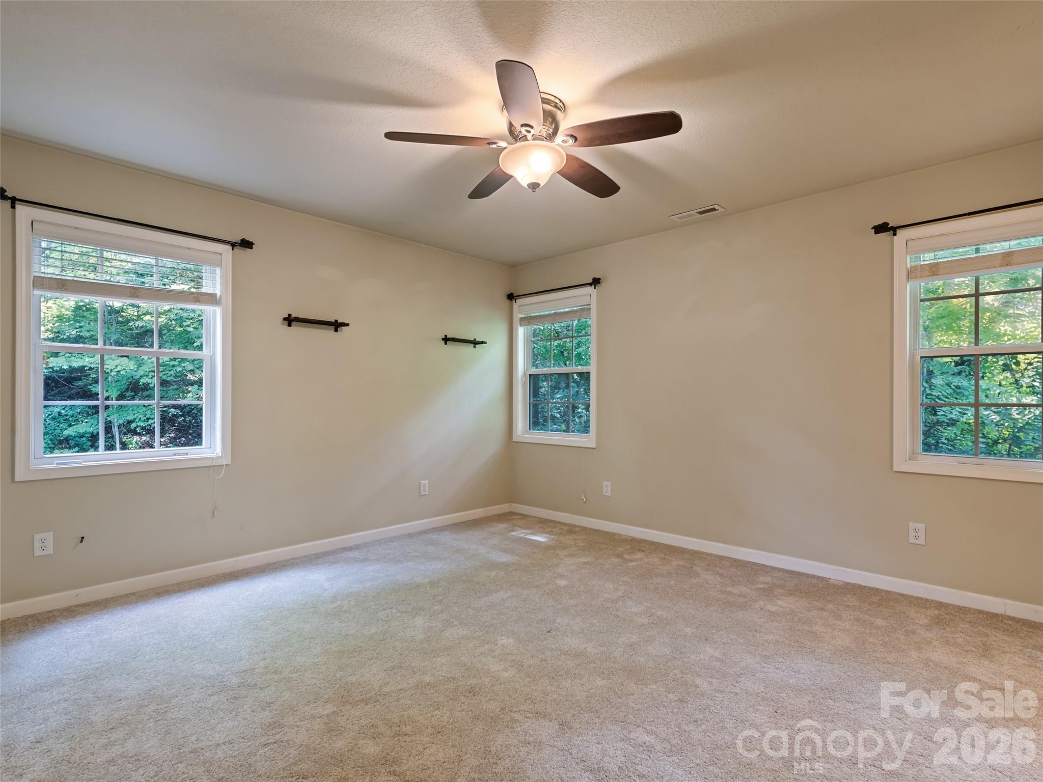 154 Presidential Drive — Waynesville