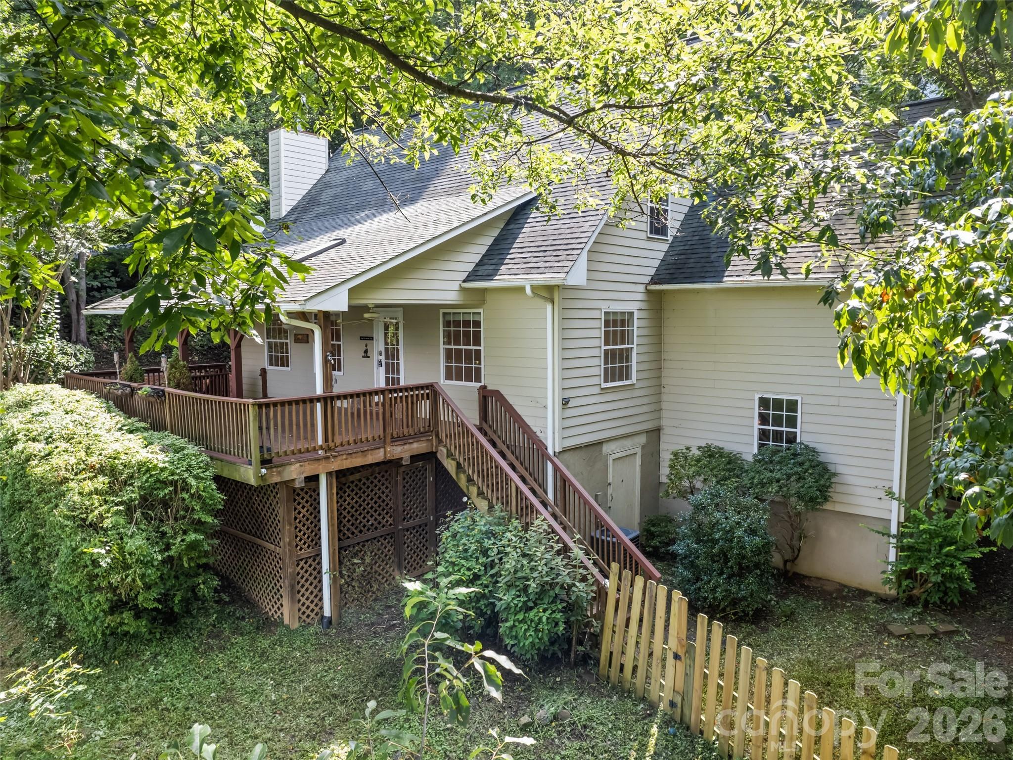 154 Presidential Drive — Waynesville