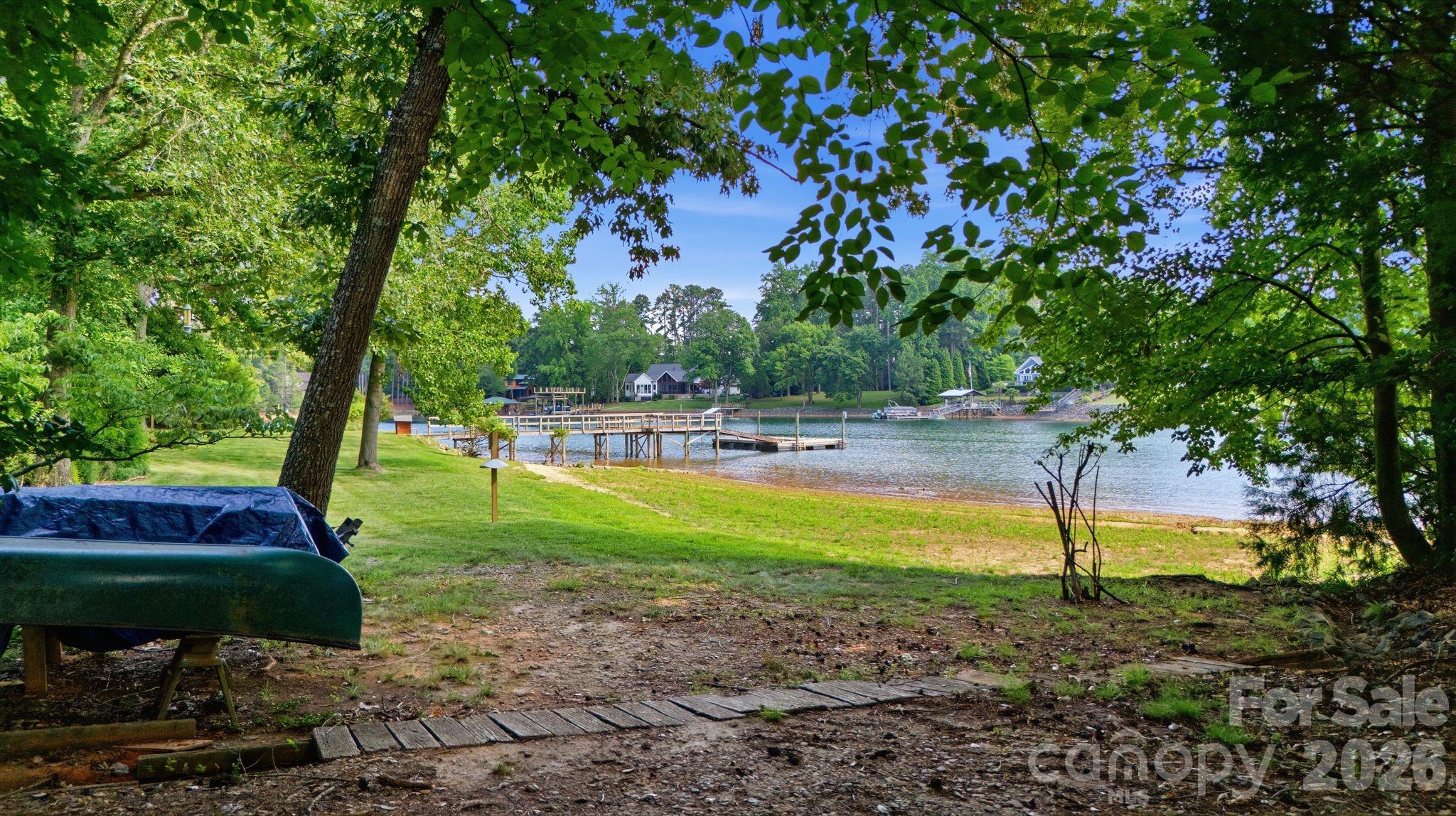 125 Misty Cove Lane — Mooresville