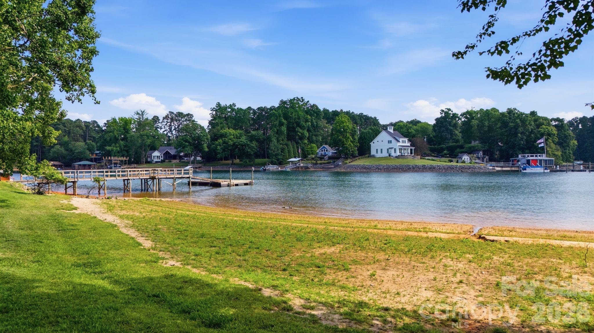 125 Misty Cove Lane — Mooresville