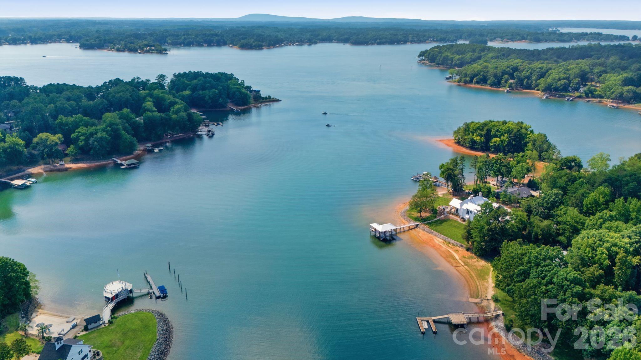 125 Misty Cove Lane — Mooresville