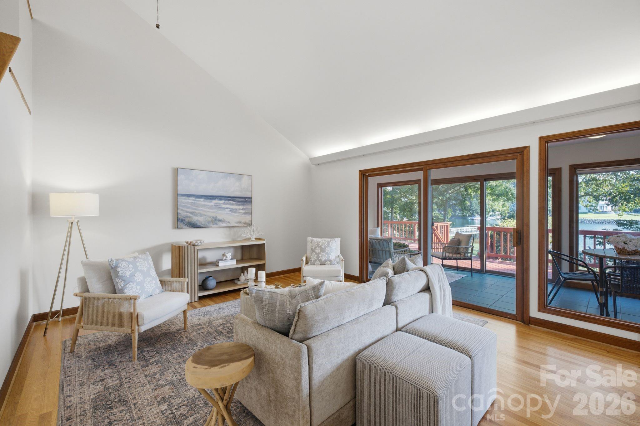 125 Misty Cove Lane — Mooresville