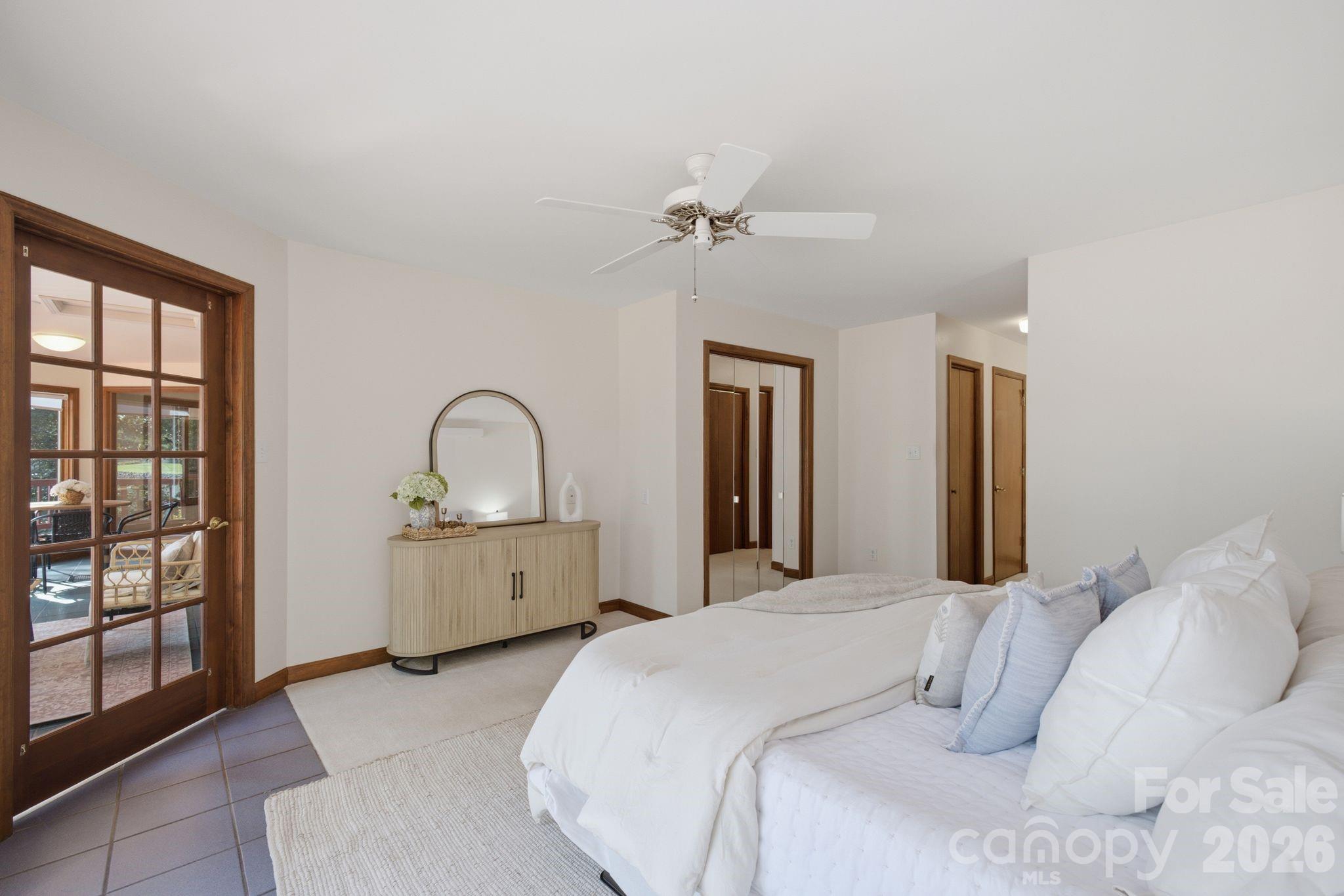 125 Misty Cove Lane — Mooresville