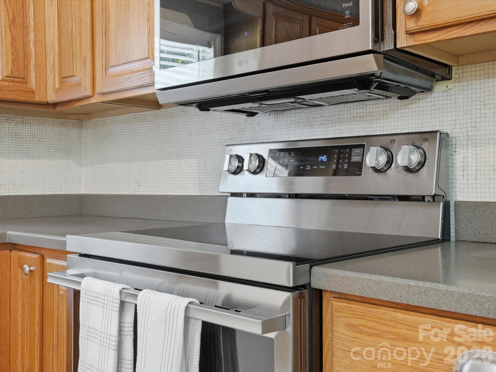 5766 Adicks Court — York