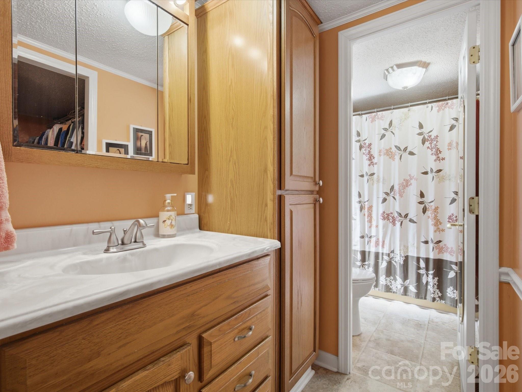 5766 Adicks Court — York