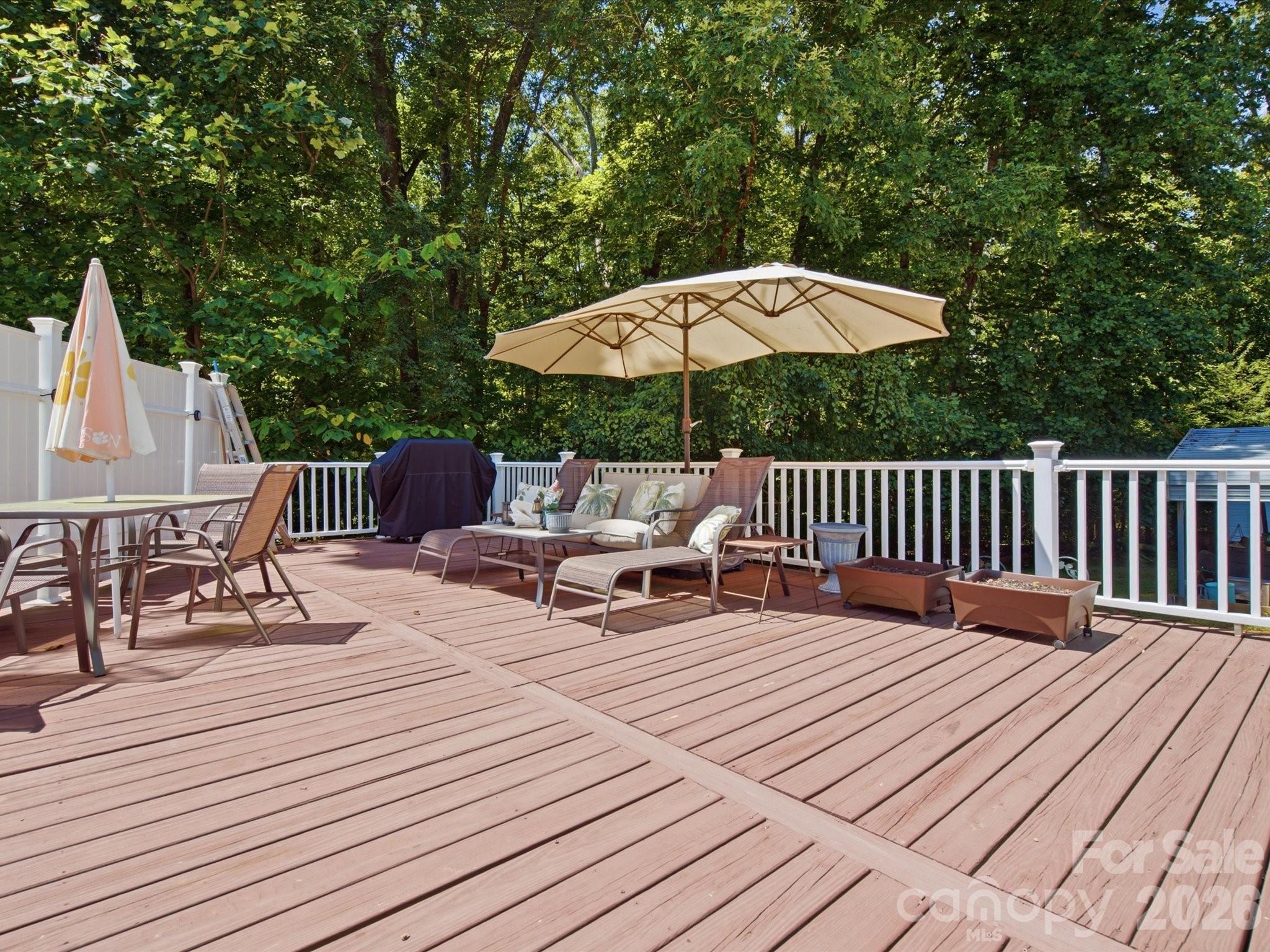 5766 Adicks Court — York