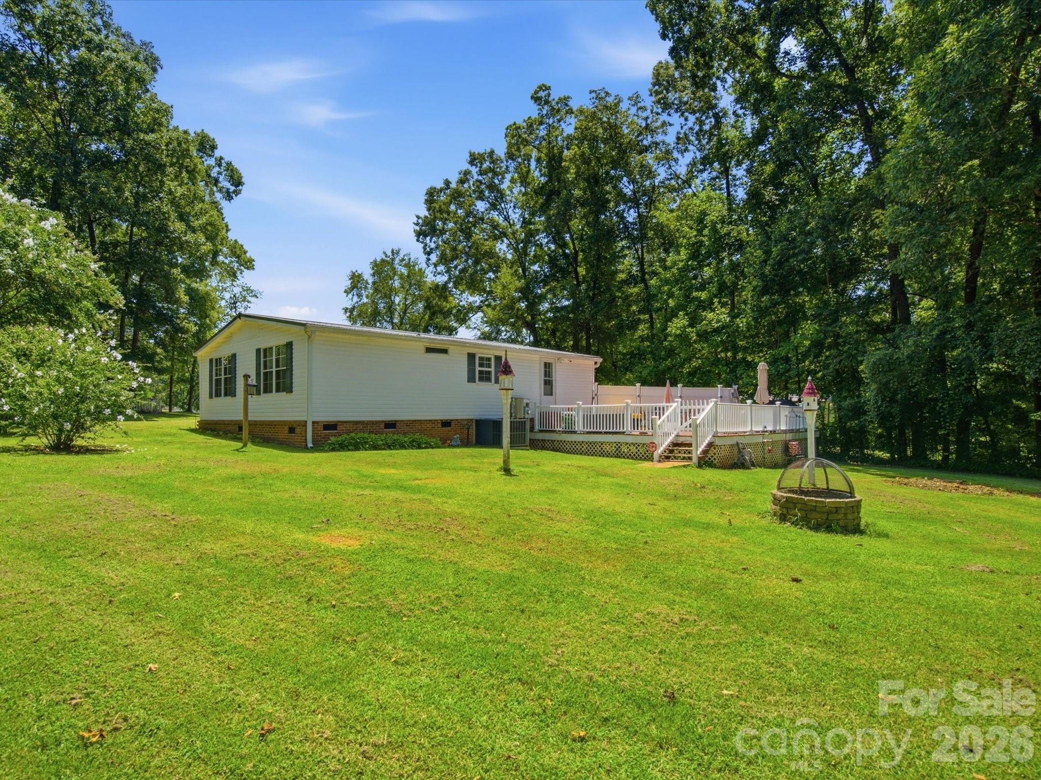 5766 Adicks Court — York