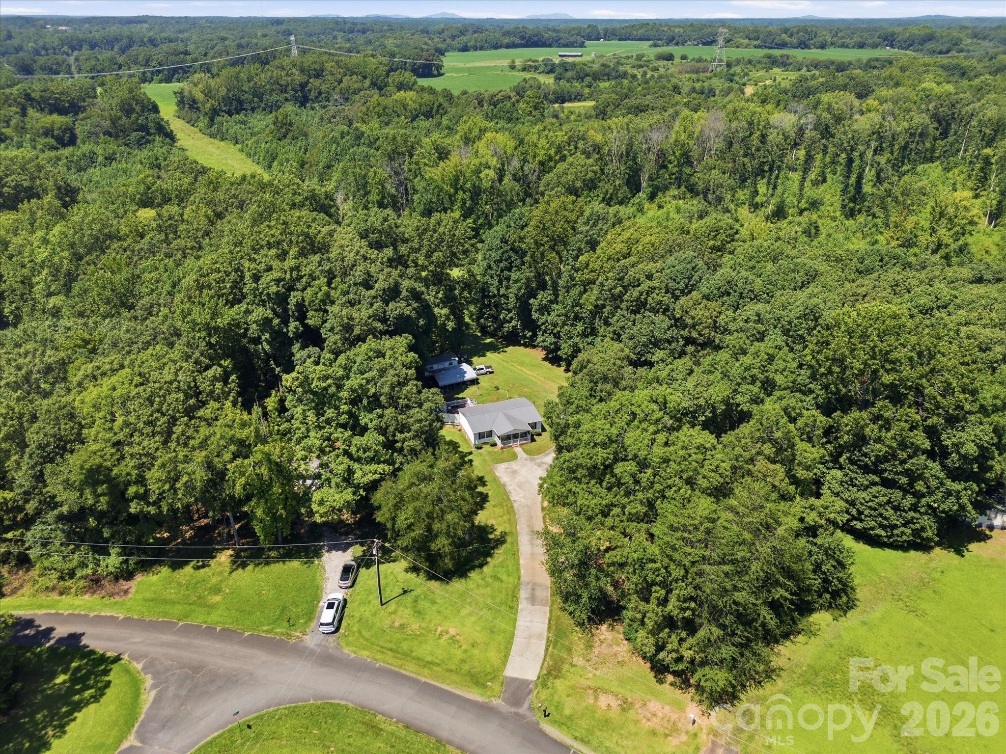 5766 Adicks Court — York