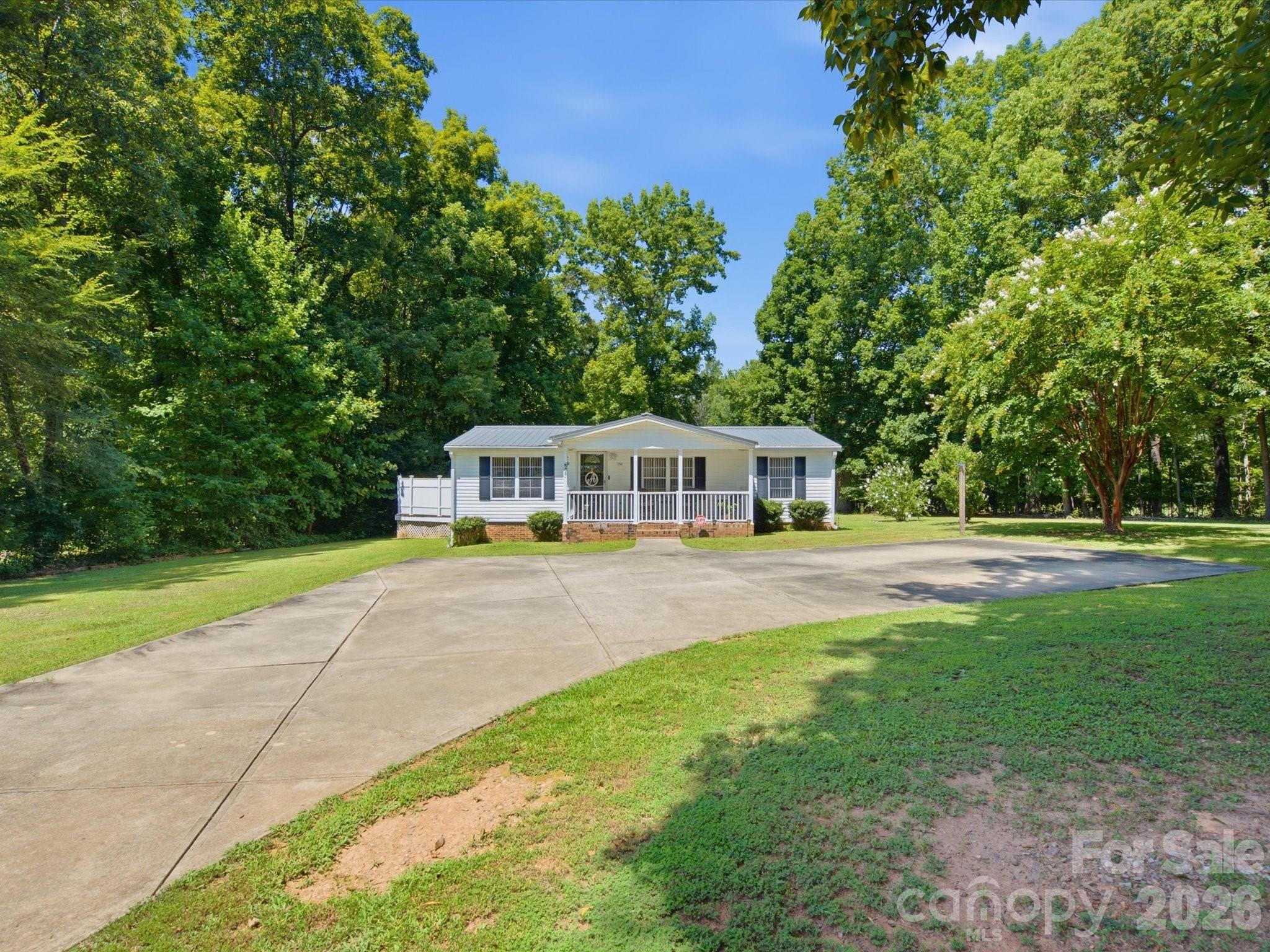 5766 Adicks Court — York