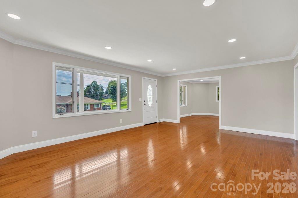 490 Morehead Road — Marion
