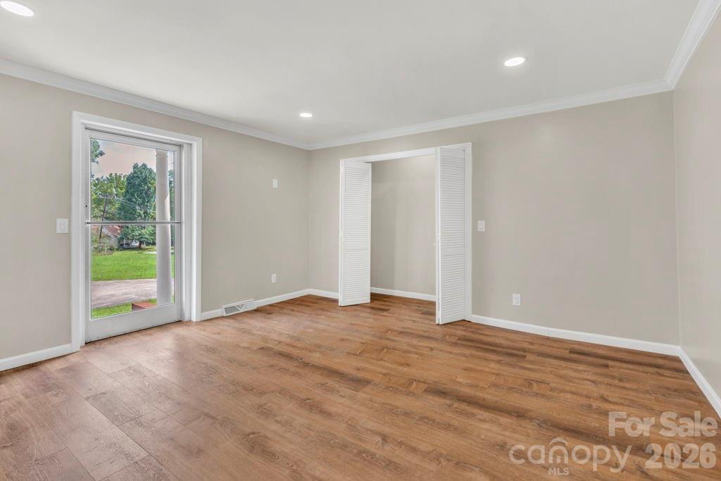 490 Morehead Road — Marion